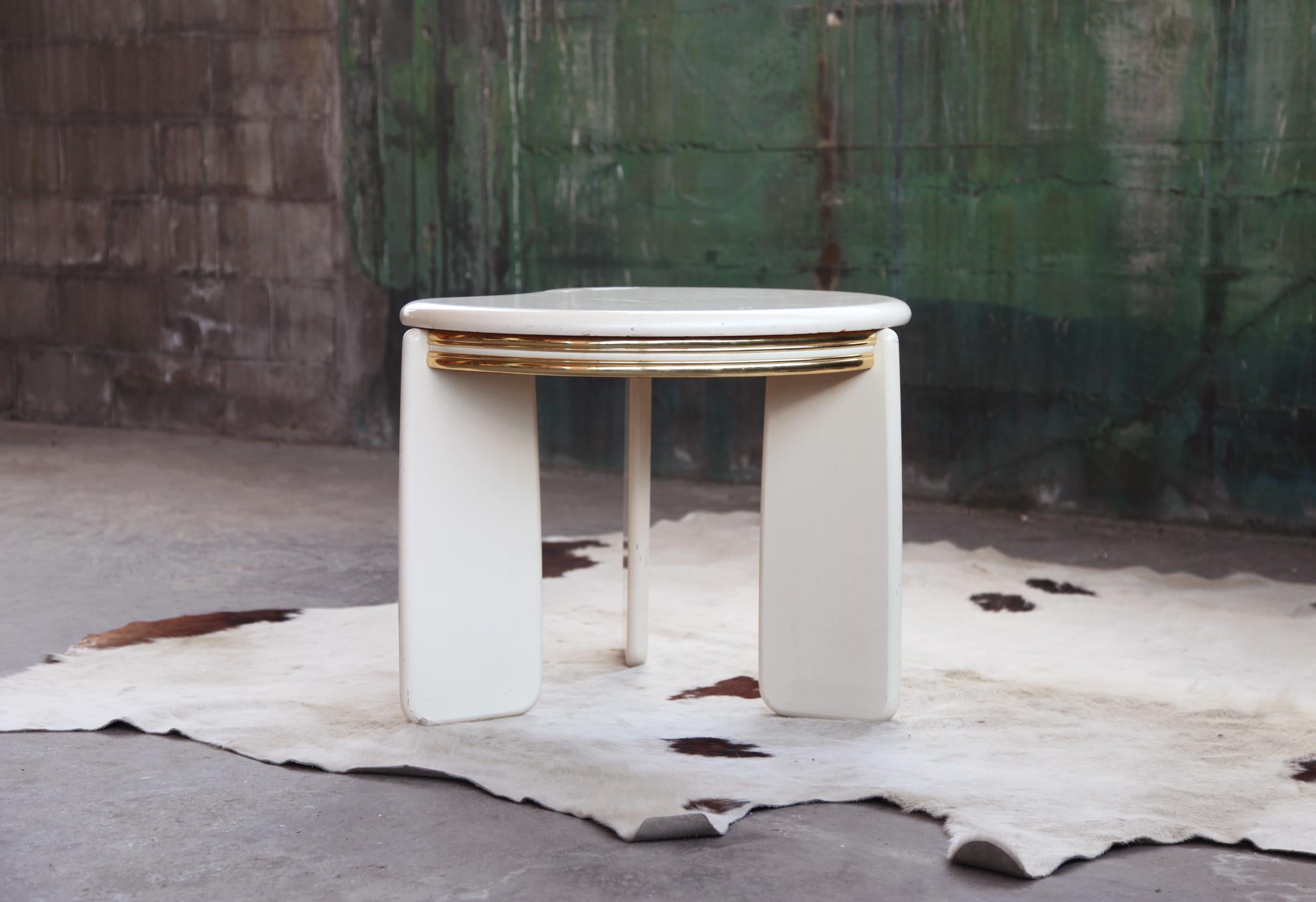 1980s Postmodern Regency Brass + White Lacquered Coffee Table For Sale 5