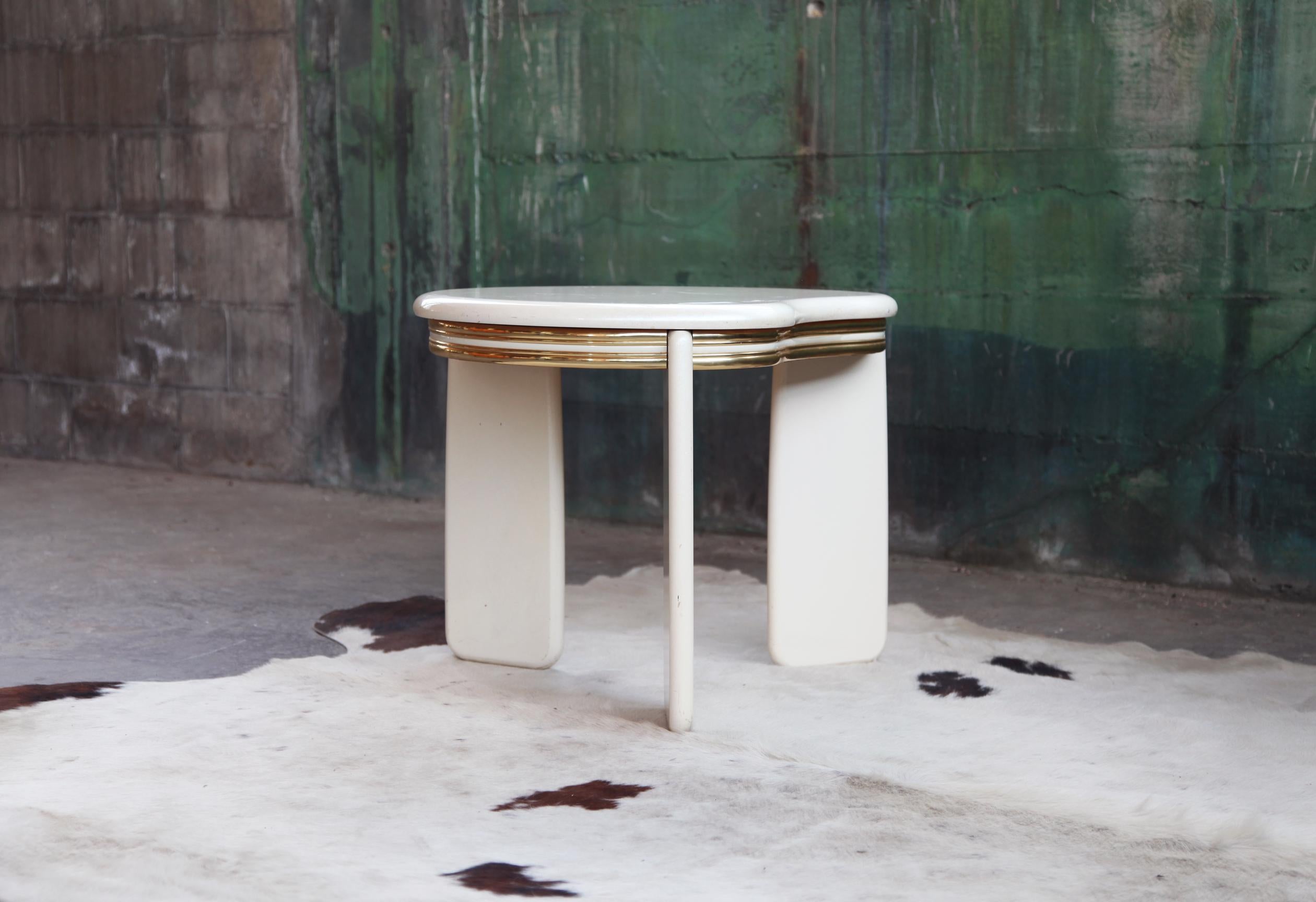 1980s Postmodern Regency Brass + White Lacquered Coffee Table For Sale 1