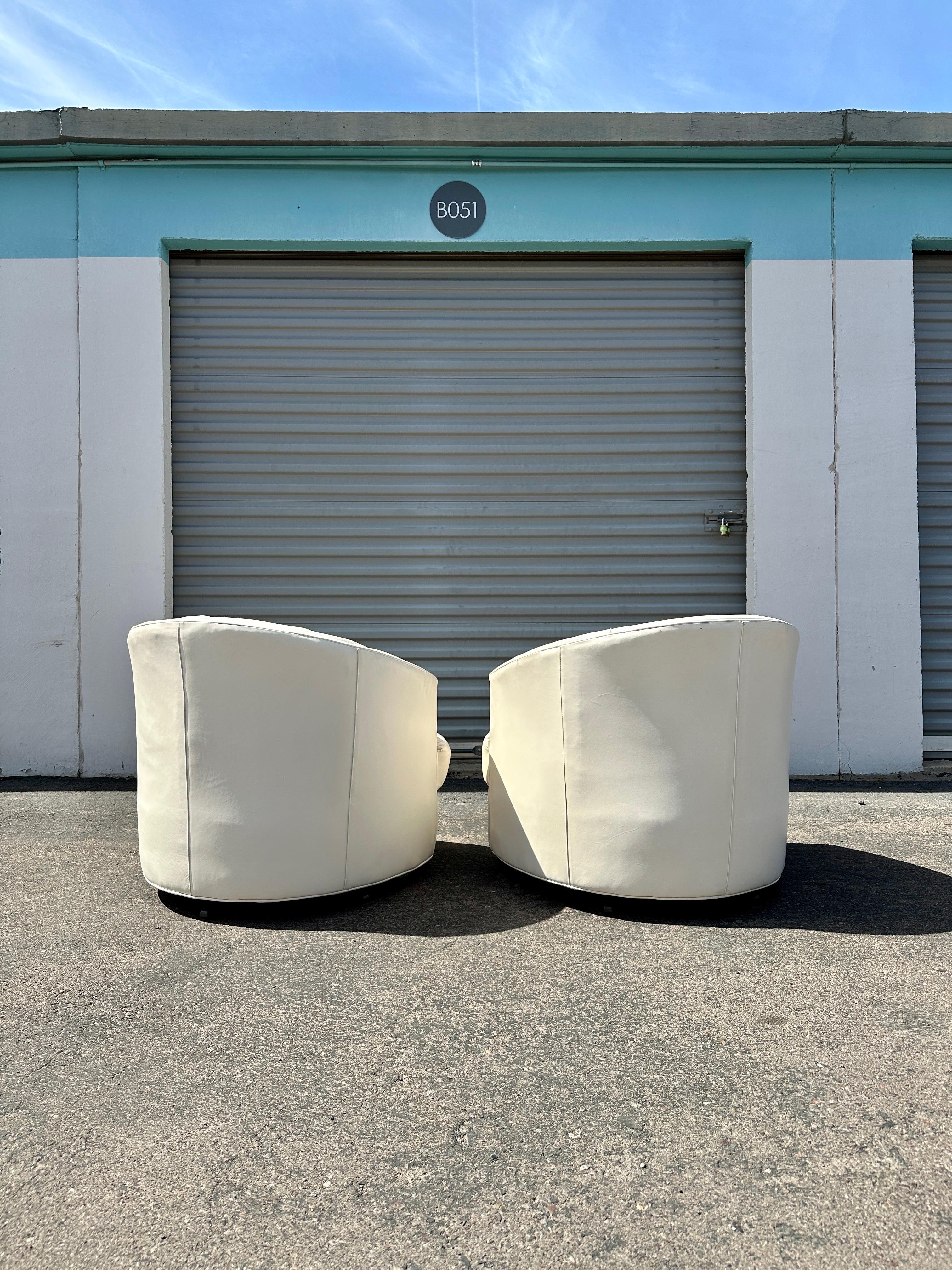 Unknown 1980s Postmodern Swivel Lounge Chairs White Leather Attributed to Milo Baughman