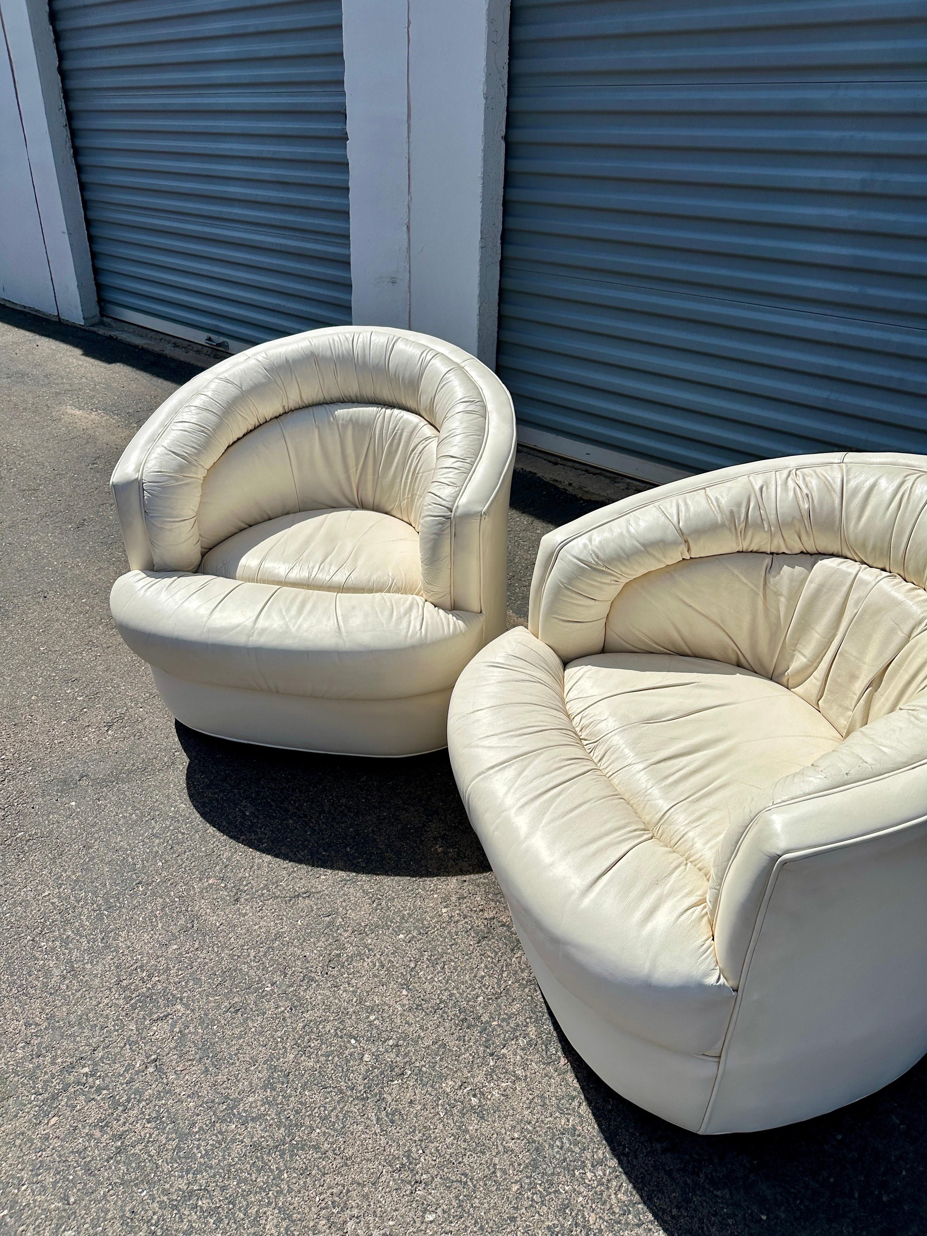 Late 20th Century 1980s Postmodern Swivel Lounge Chairs White Leather Attributed to Milo Baughman