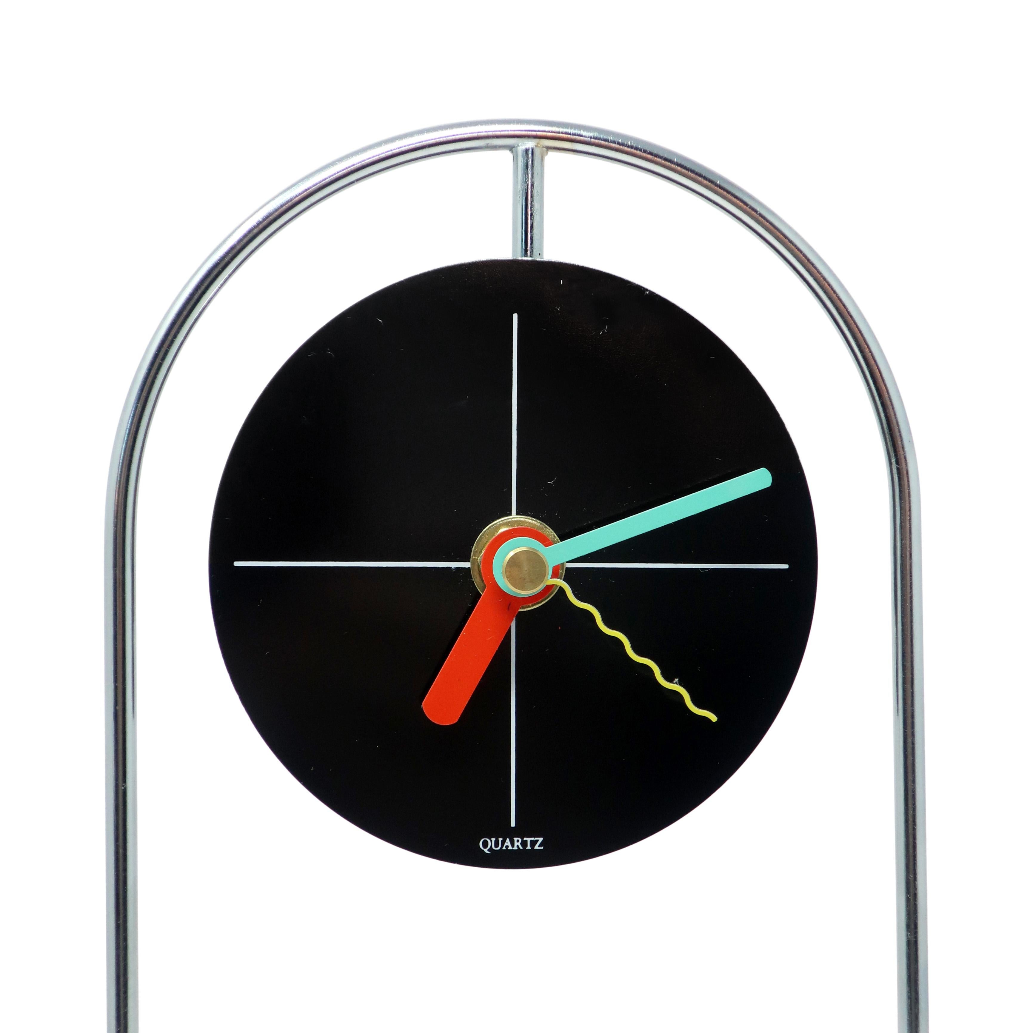 XX secolo Orologio da tavolo postmoderno degli anni '80 attribuito a Shohei Mihara per Wakita in vendita