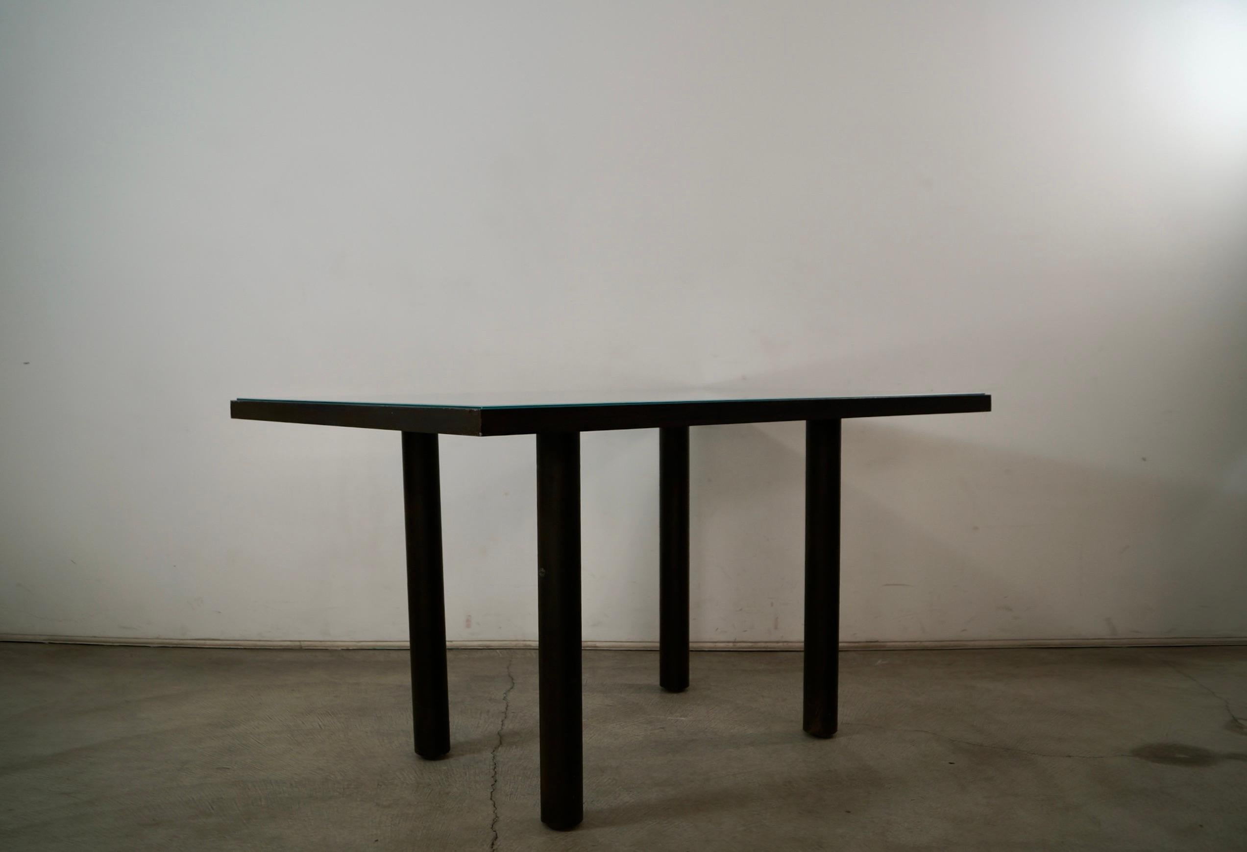 Mesa de comedor postmoderna Tobia Scarpa for Knoll Andre de los años 80 en Bastante bueno estado para la venta en Burbank, CA