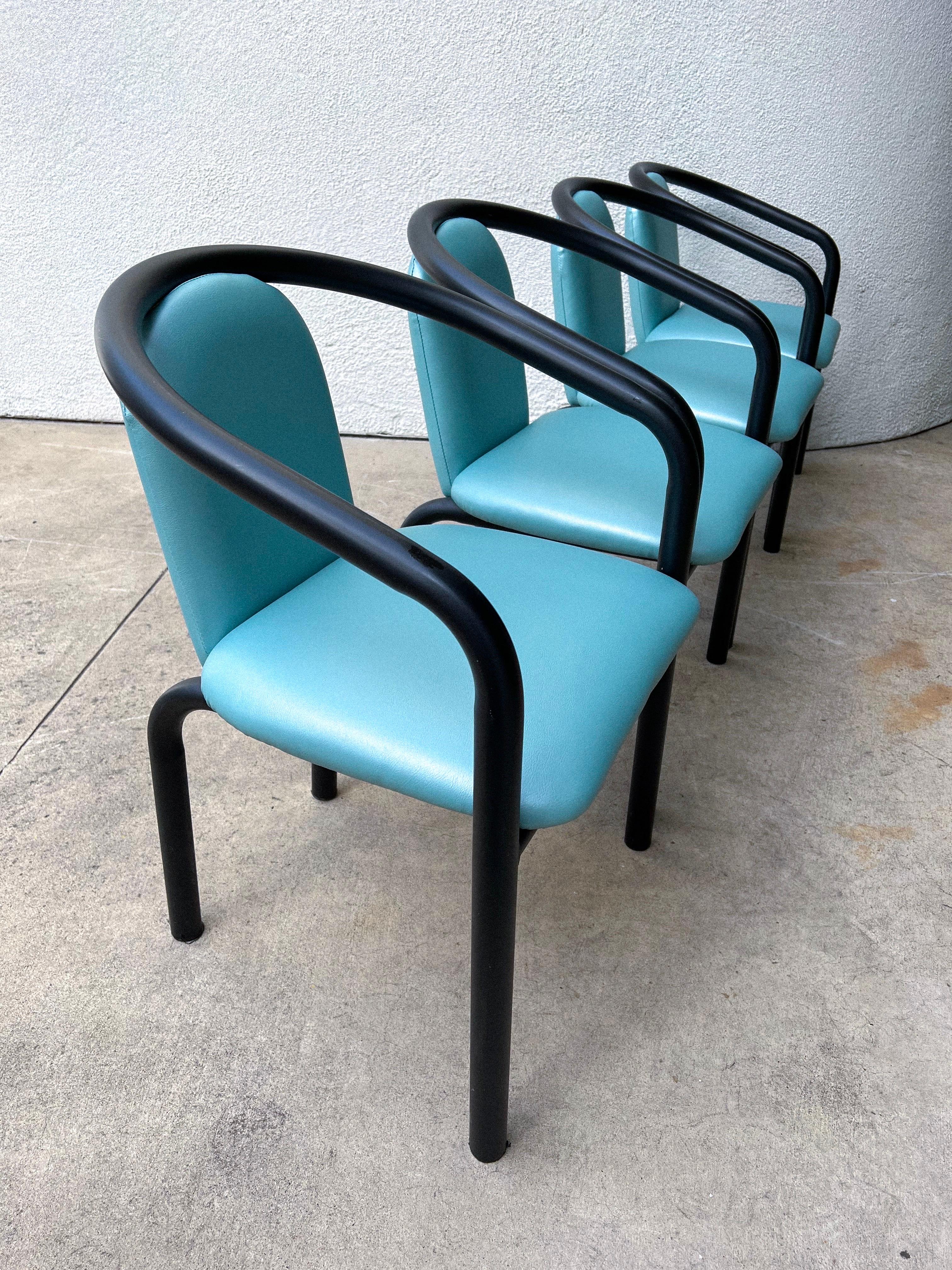 1980er Postmoderne Stühle aus Vinylrohr - 4er-Set im Angebot 1