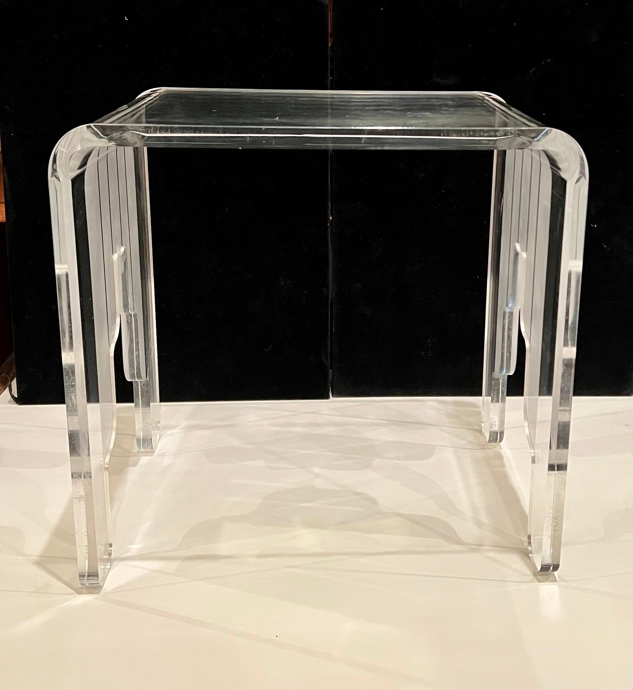 American 1980s Postmodern Waterfall Art Deco Style Clear & Frosted Lucite Table For Sale