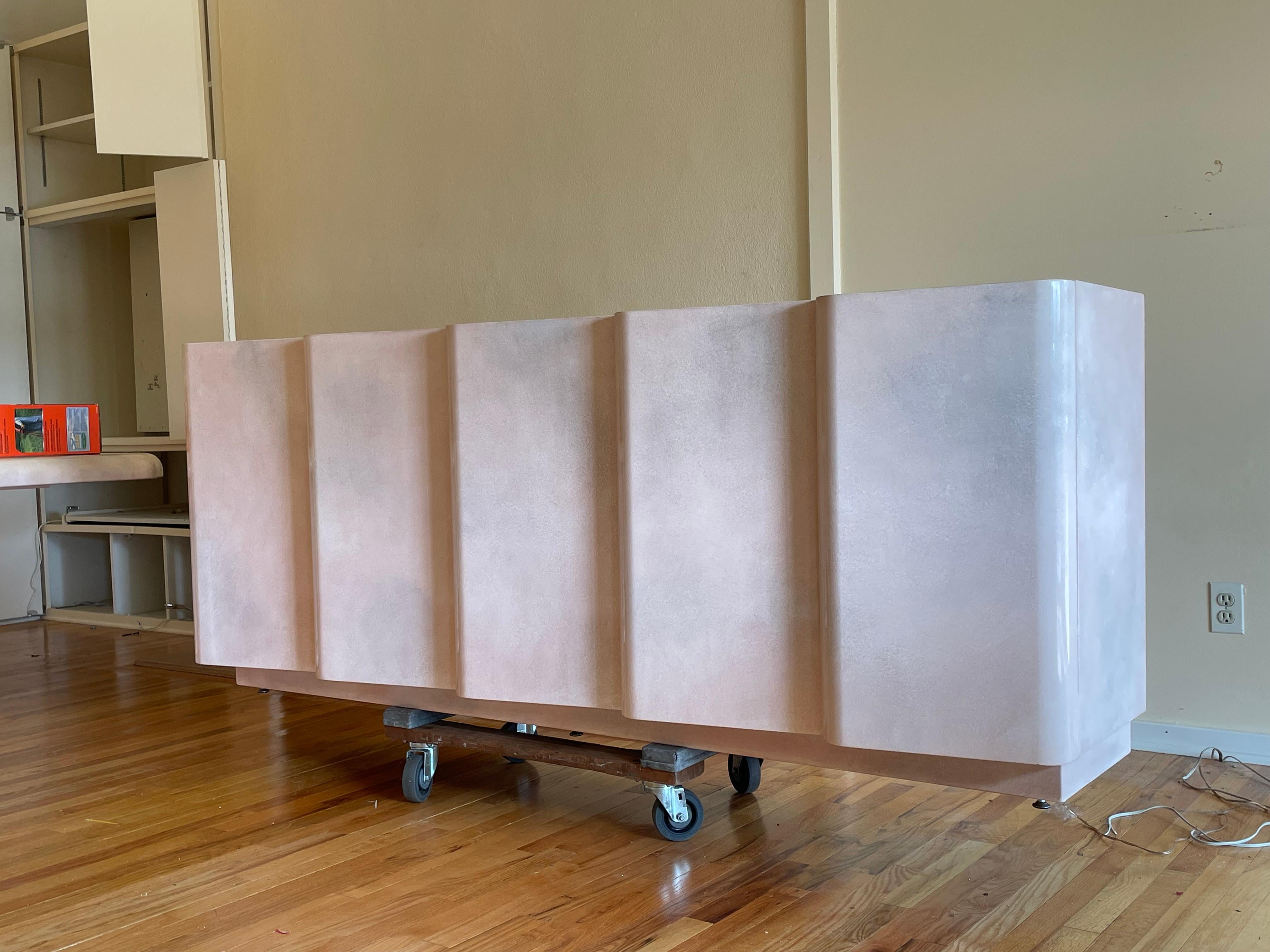 Post-Modern 1980s Postmodern Wavy Front Pink Credenza  For Sale