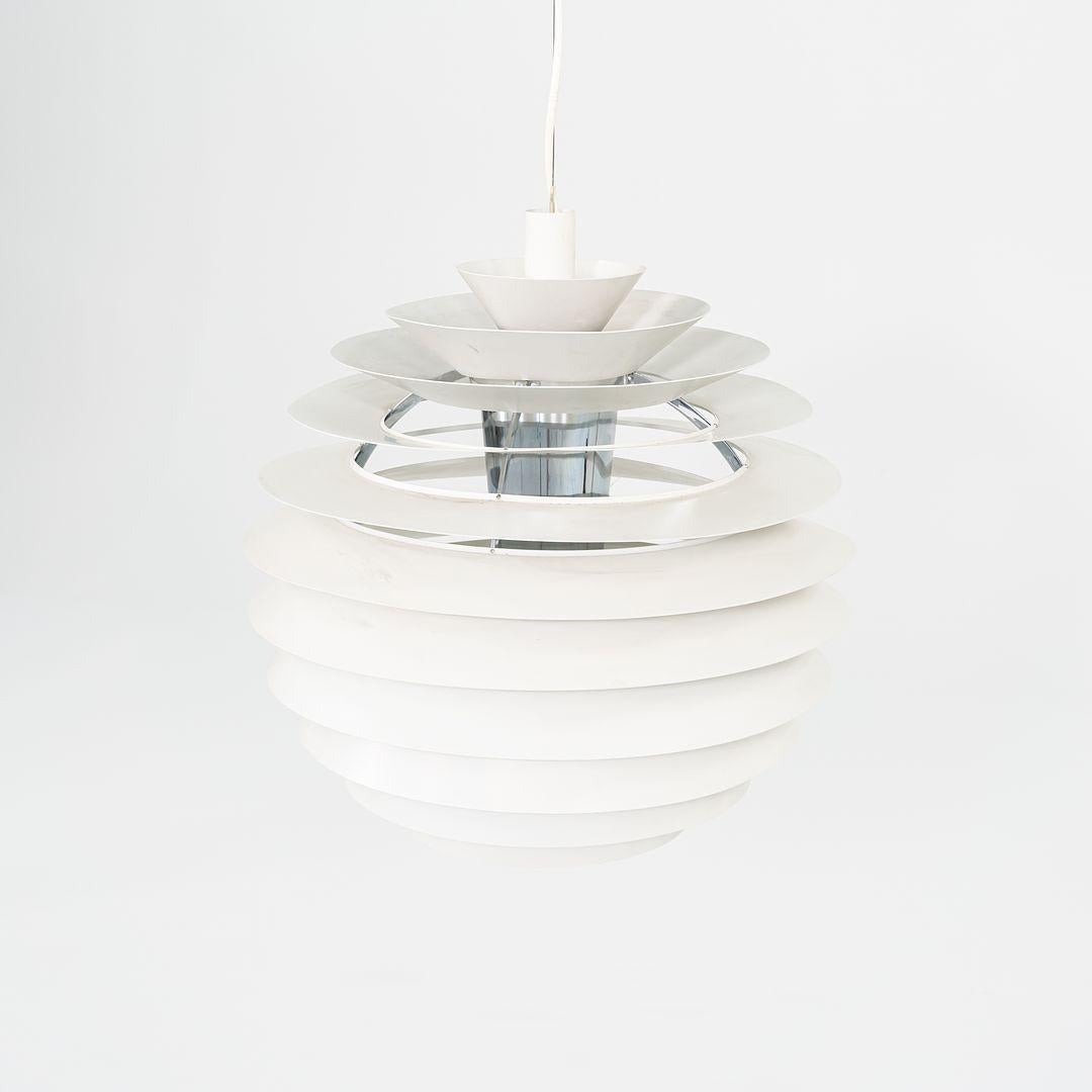 1980s Poul Henningsen for Louis Poulsen PH Louvre / Kugle Pendant Lamp in White For Sale 3