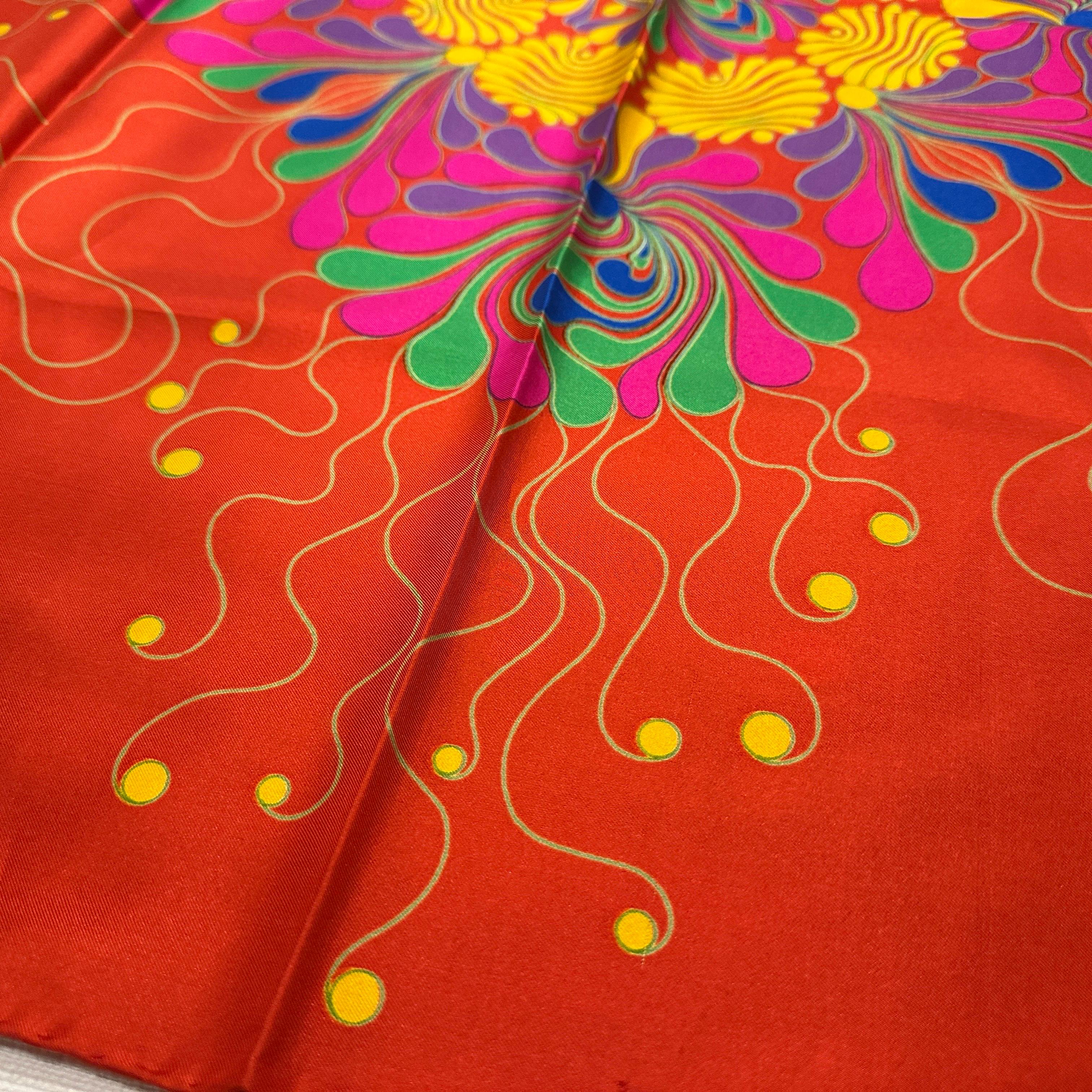 1980er Psychedelisches Blumenmuster Seidenschal von Jean Patou im Angebot 3