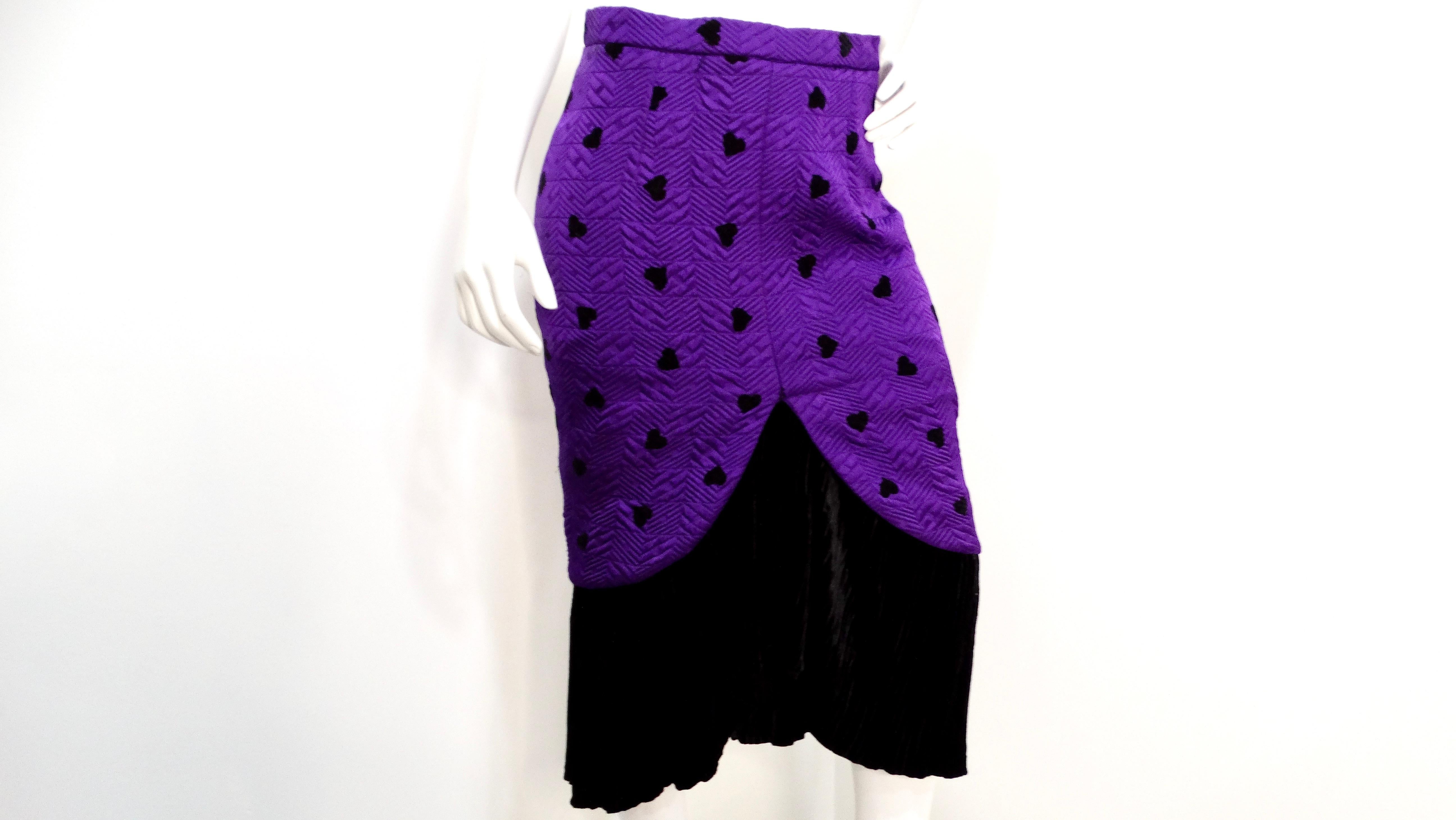 1980s Purple & Black Hearts Blazer & Pencil Skirt Suit Set In Good Condition For Sale In Scottsdale, AZ