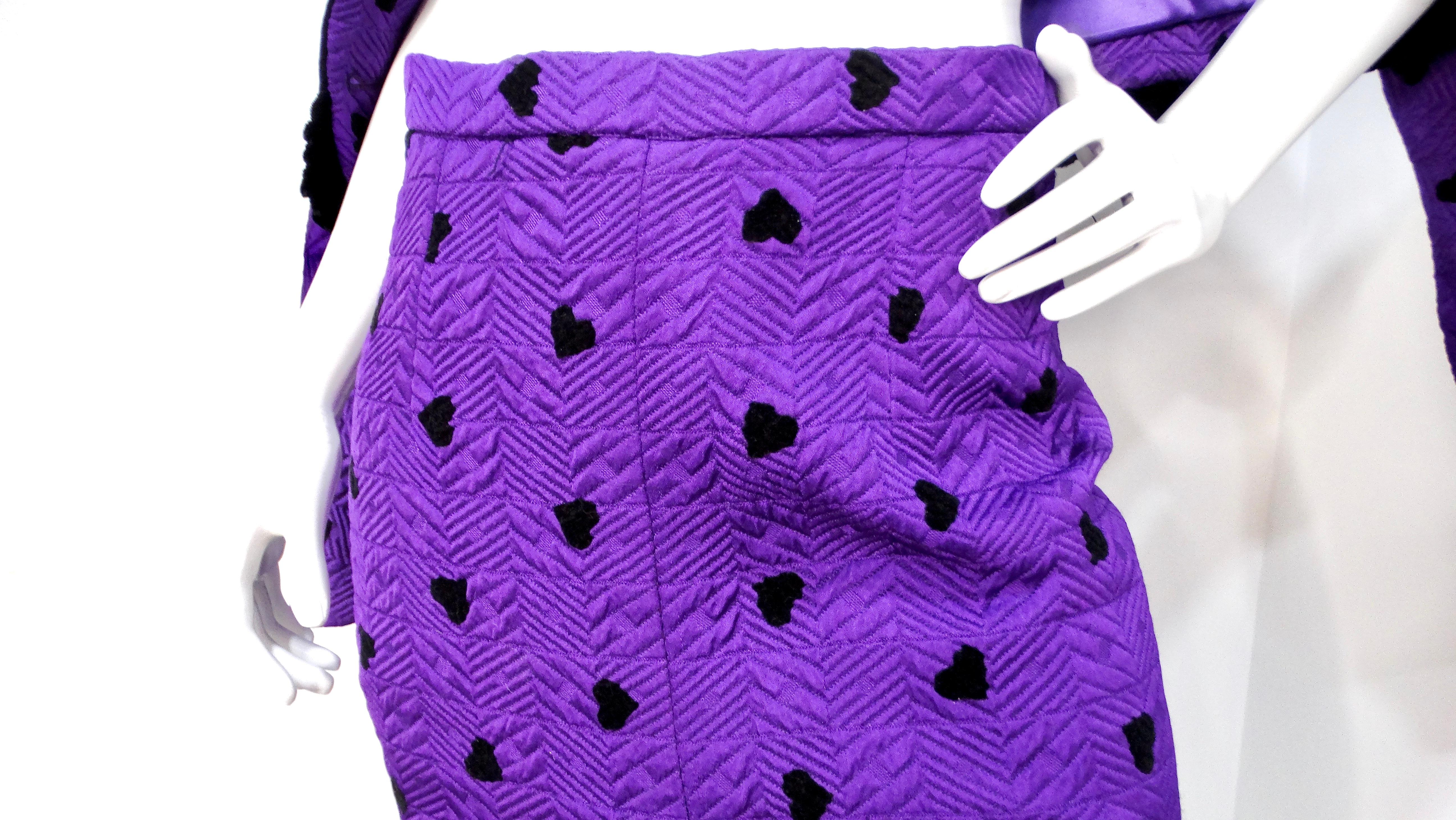 1980s Purple & Black Hearts Blazer & Pencil Skirt Suit Set For Sale 3