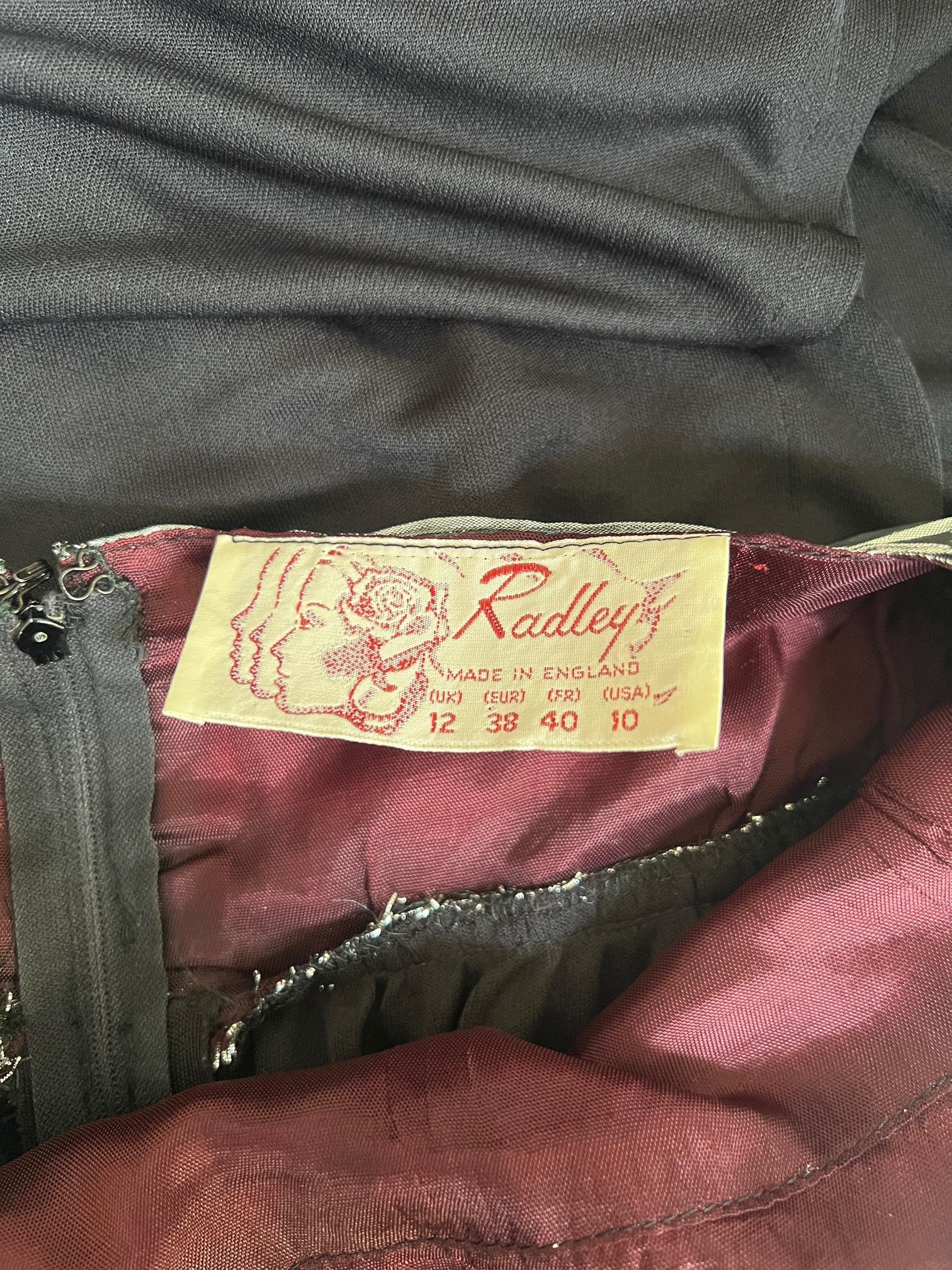 Vestido Radley de los años 80 de lúrex plateado y jersey negro en venta 2