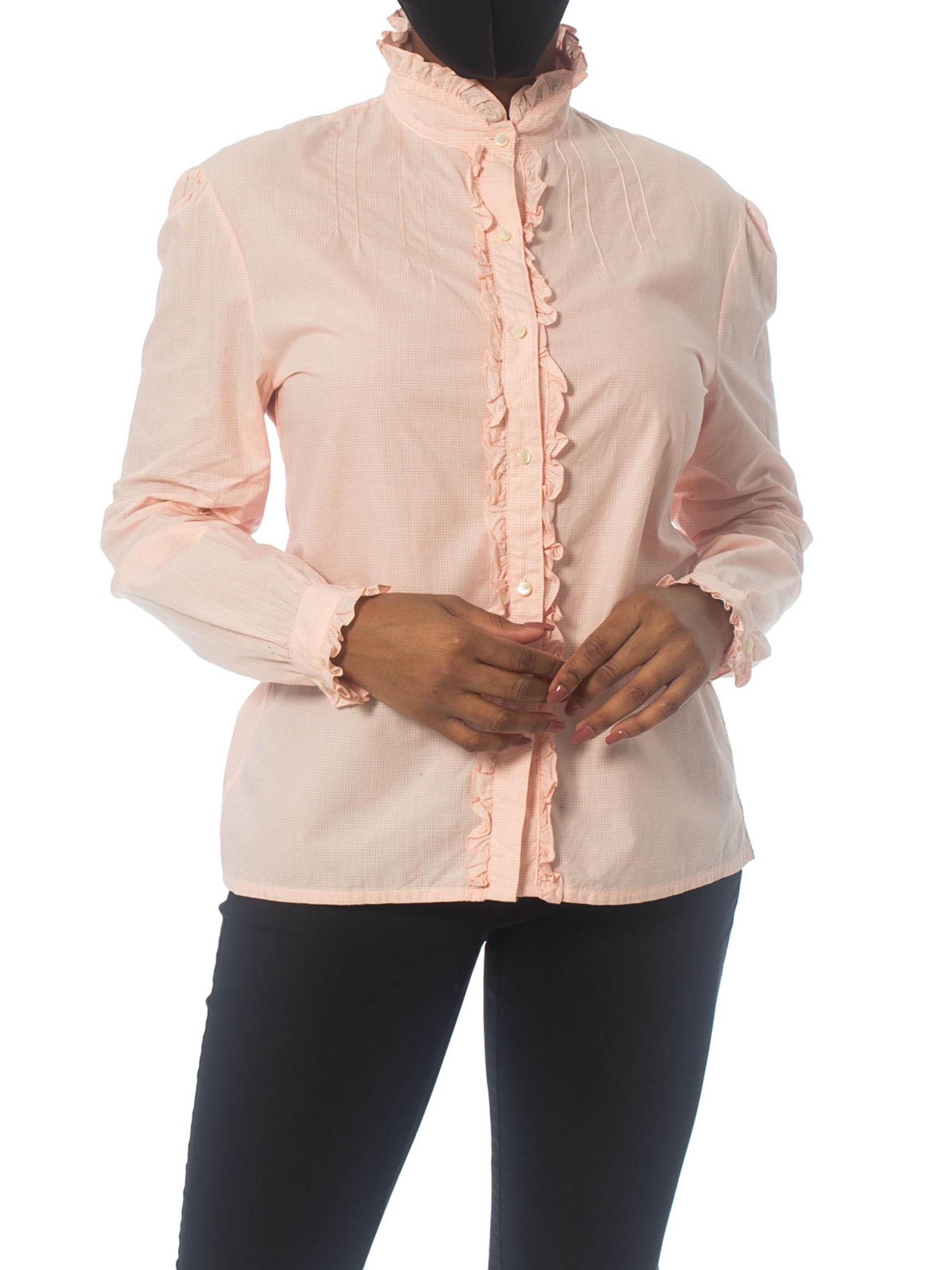 1980er RALPH LAUREN Babyrosa viktorianisches Baumwollhemd im Angebot 1