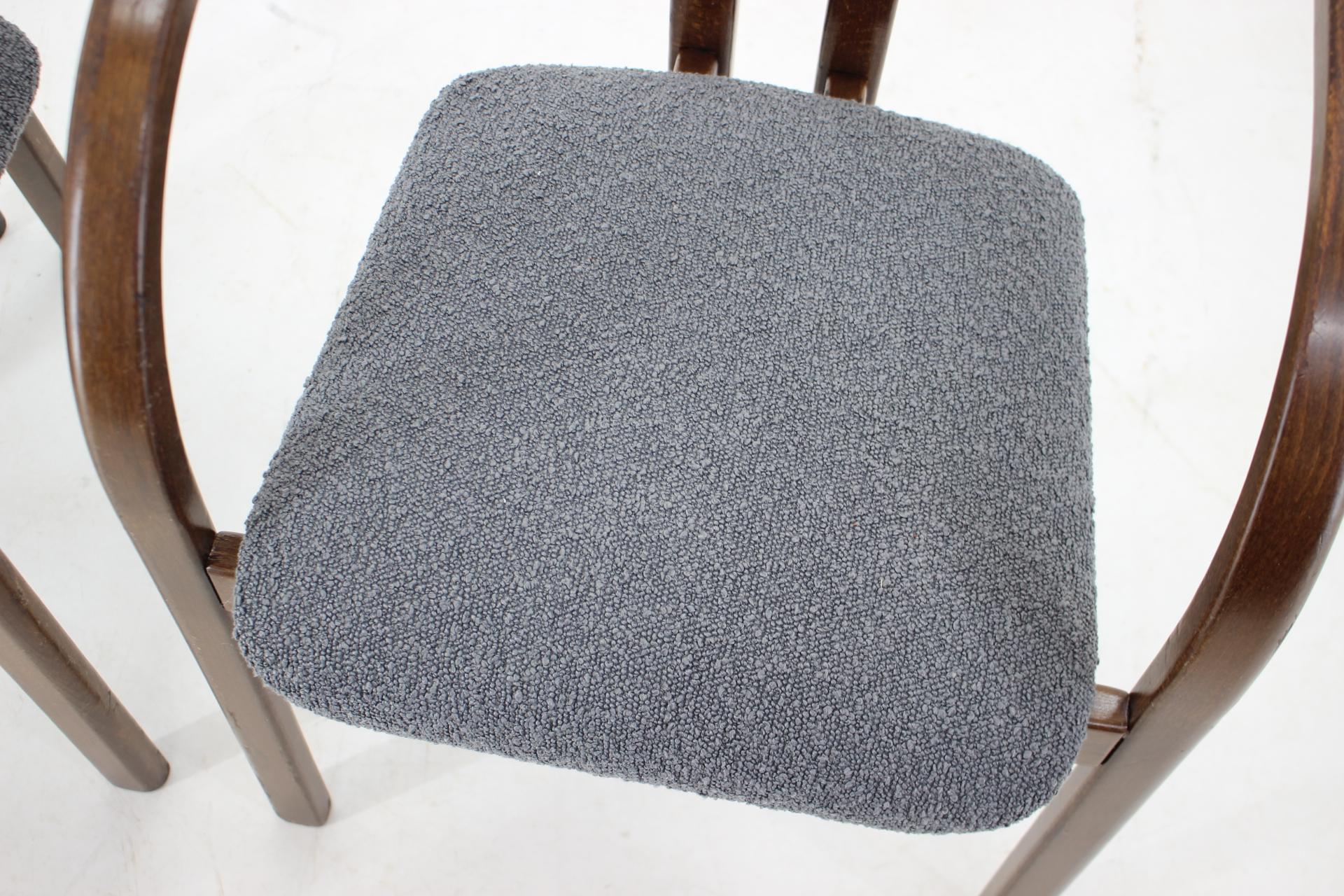 1980s Rare Dining/Side Chair by TON in Grey Bouclé Fabric, Up to 20 Pieces In Good Condition For Sale In Praha, CZ