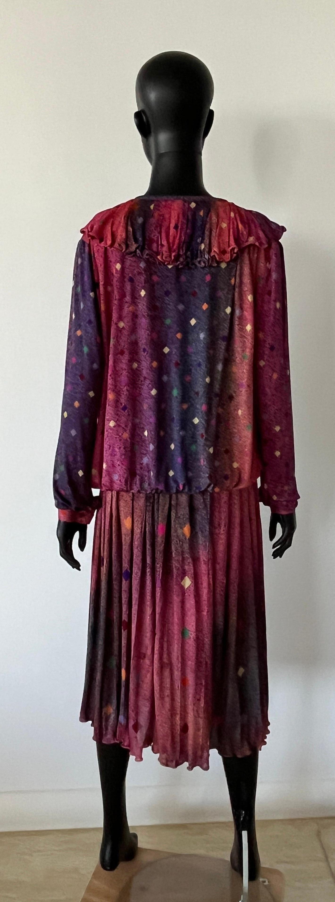 1980s Vintage MISSONI Harlequin silk skirt / vest / Top - 3 piece set For Sale 6
