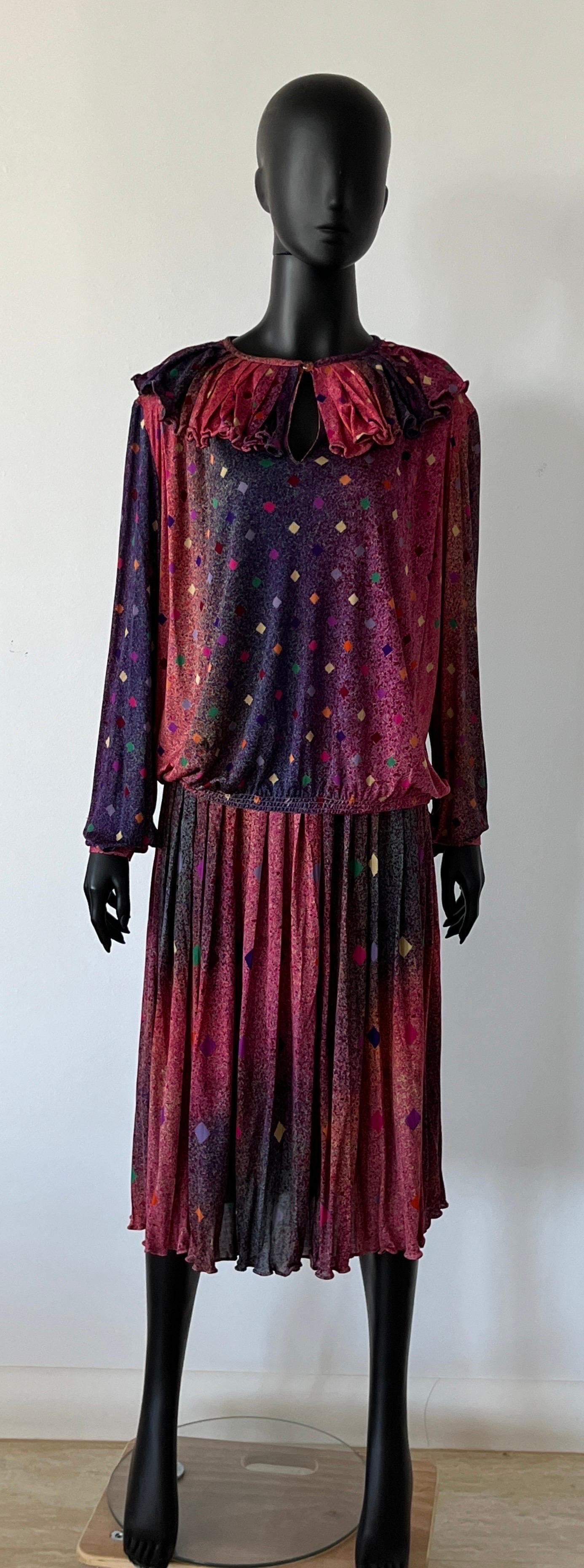 1980s Vintage MISSONI Harlequin silk skirt / vest / Top - 3 piece set In Good Condition For Sale In COLLINGWOOD, AU