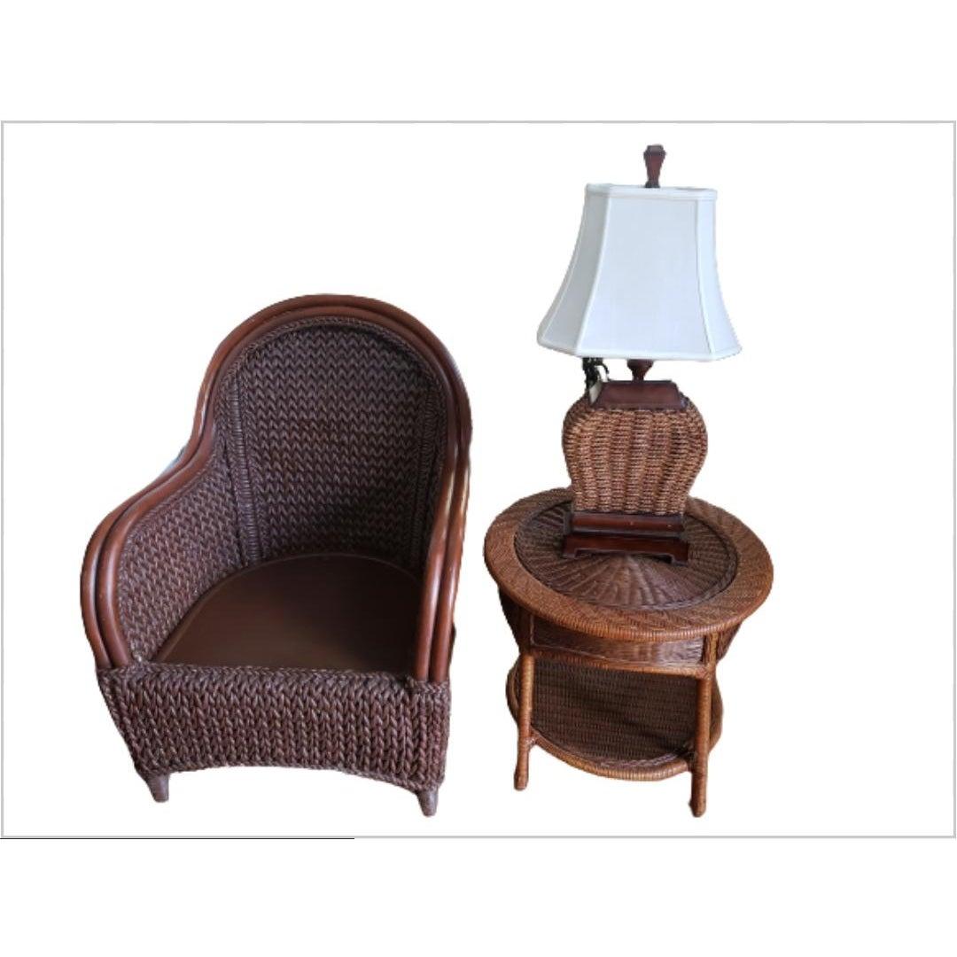Ensemble chaise, table et lampe en rotin et jonc des années 1980, ensemble de 3 pièces en vente 1
