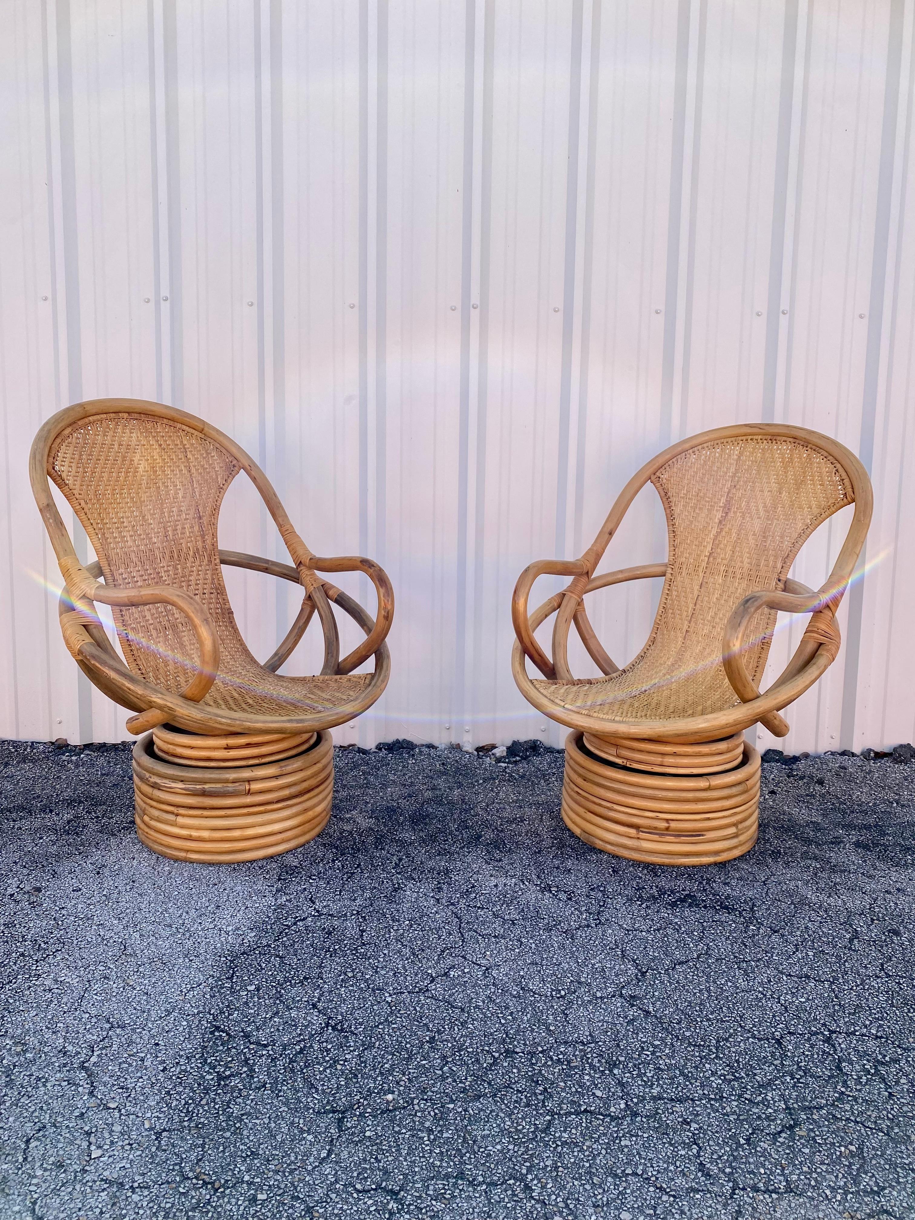 Late 20th Century 1980s Rattan Coastal Sculptural Swivel Chairs, set of 2 For Sale