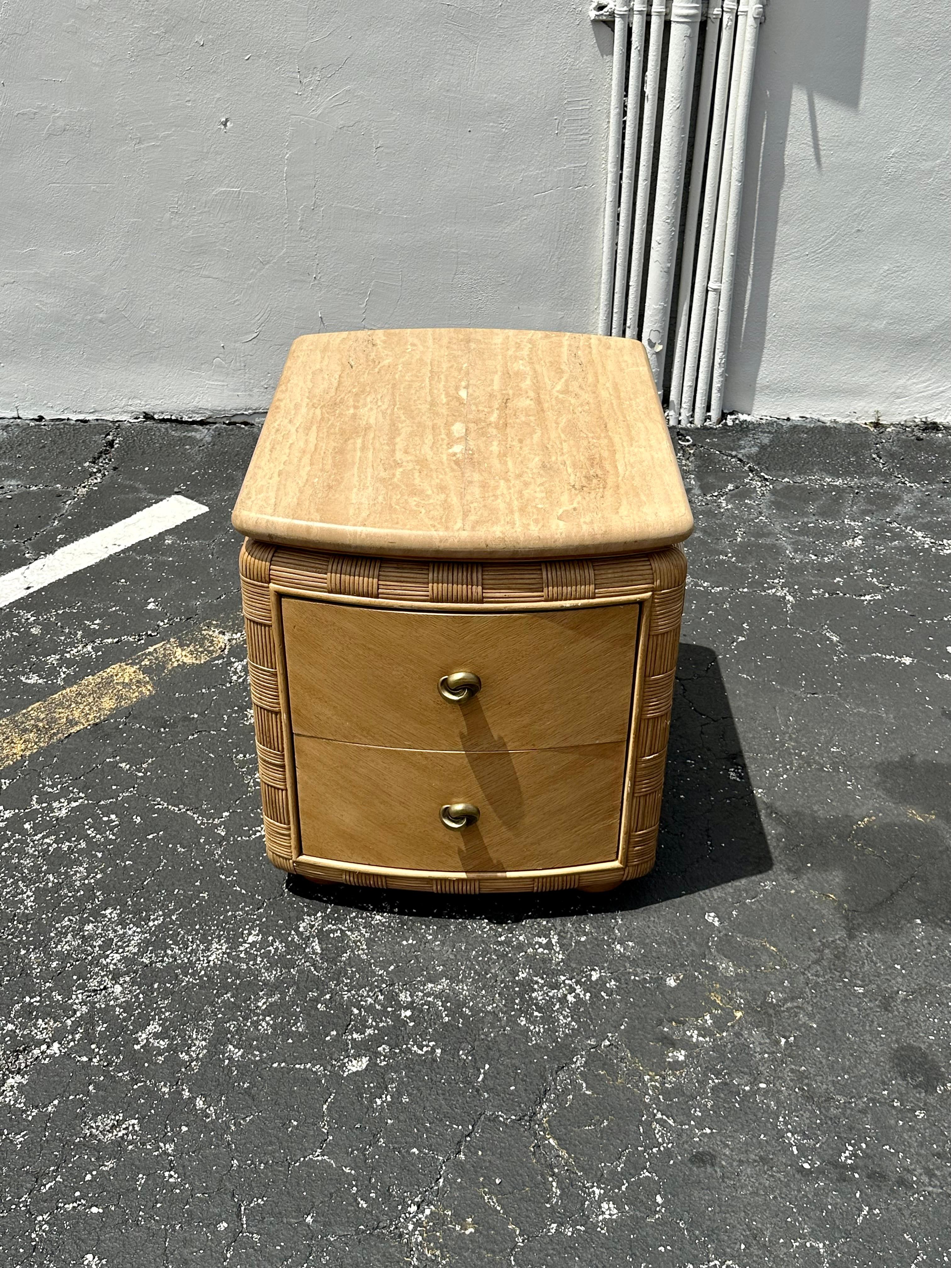 1980s Woven Rattan Travertine Top Nightstand End Table In Good Condition For Sale In Fort Lauderdale, FL