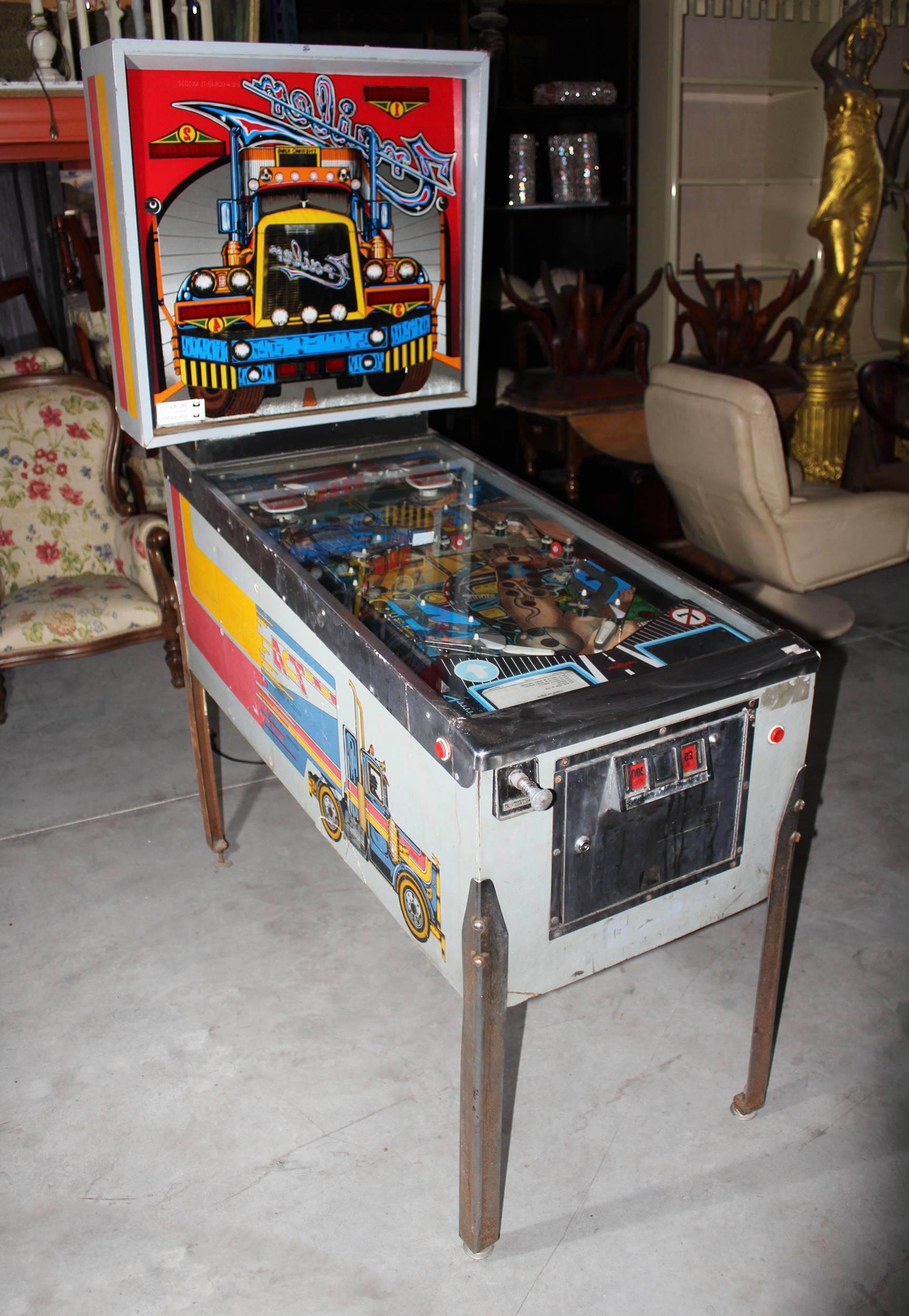 1980s Recreational machine model pinball trailer playmatic.