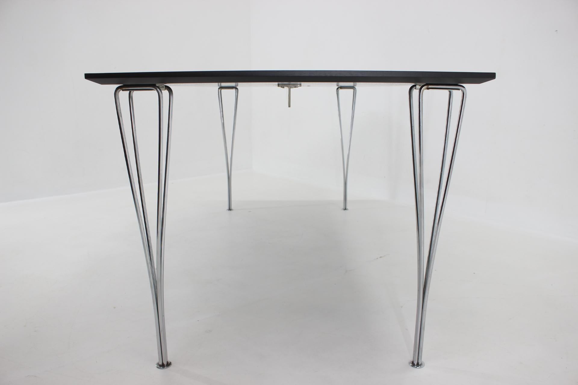 1980s Rectangular Dining table by P.Hein, B.Mathsson and A.Jacobsen for F.Hansen For Sale 3