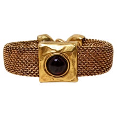 1980s Red Cabochon Gold Tone Garnet Mesh Bracelet