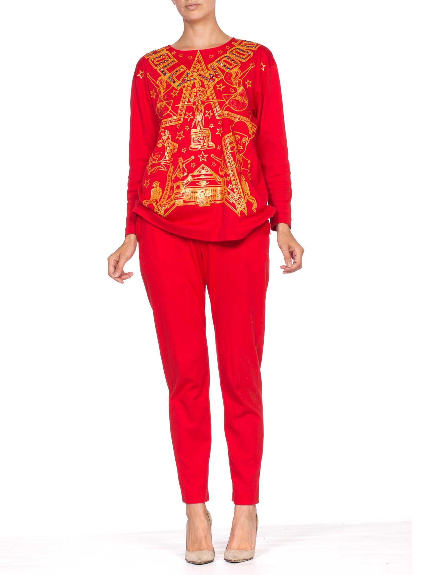 Maglia rossa in cotone Hollywood Glamour con cristalli anni '80  Ensemble in vendita 3