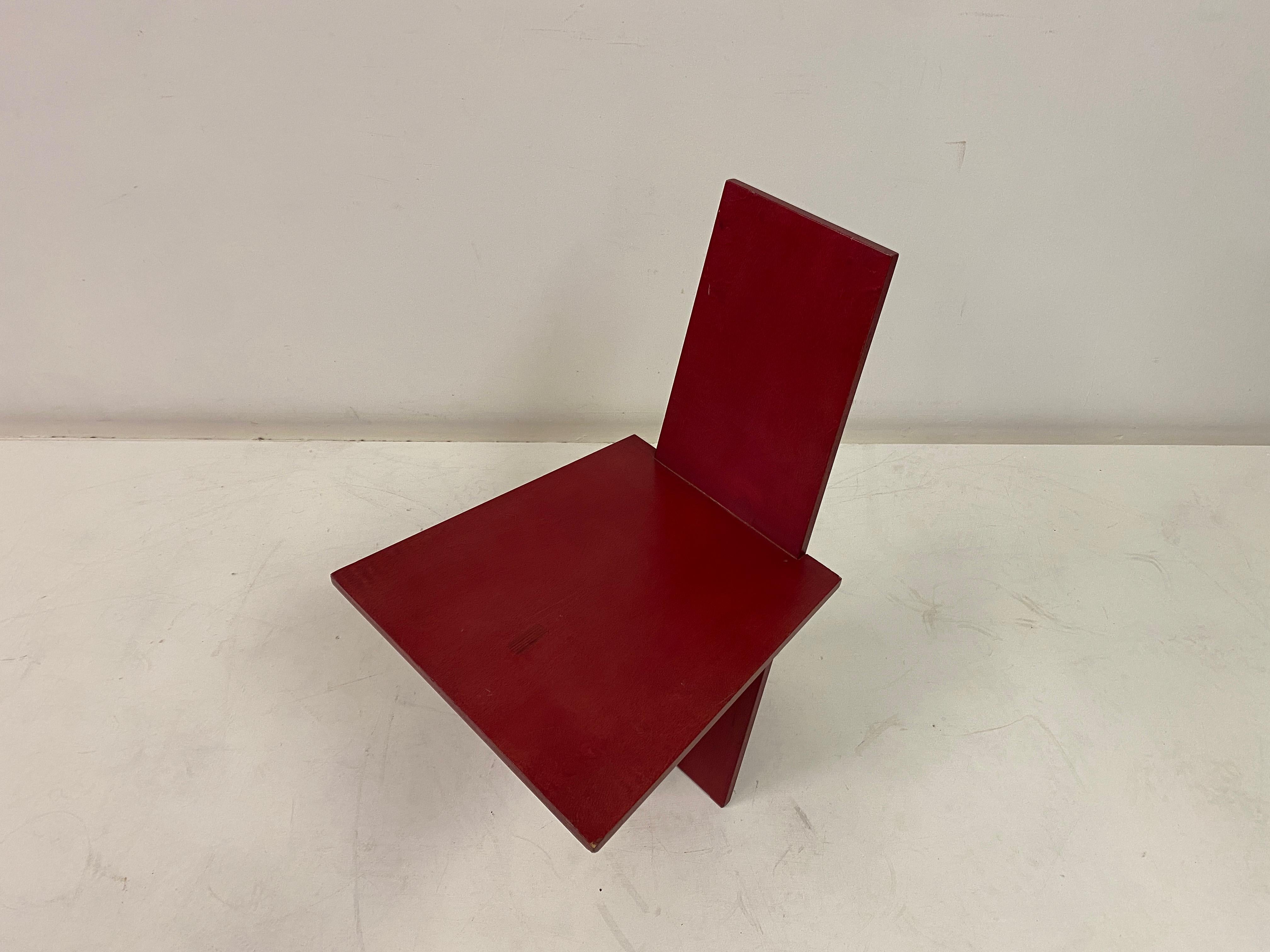 1980s Red Modernist Plywood Chair In Good Condition For Sale In London, London