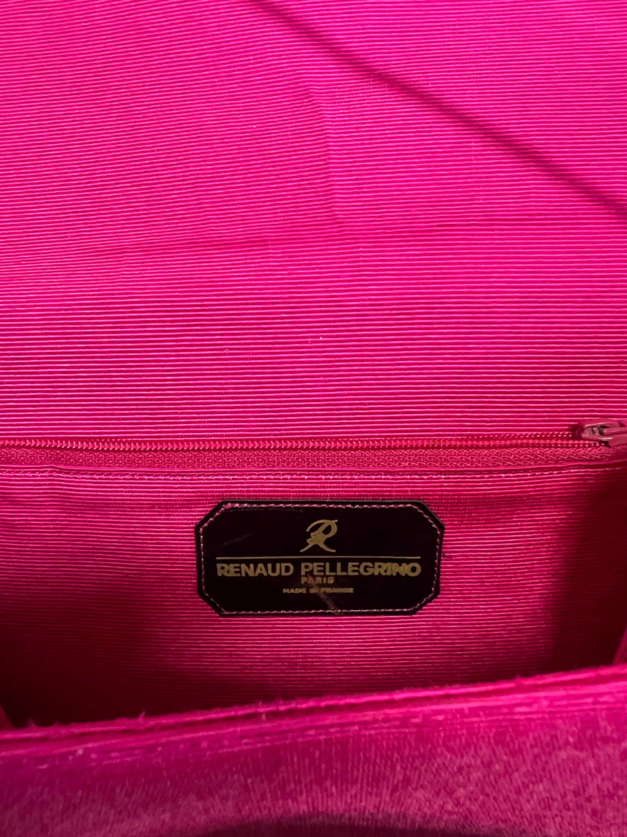 Sac en moire rose avec fermoir en acrylique Renaud Pellegrino des années 1980 Pour femmes en vente