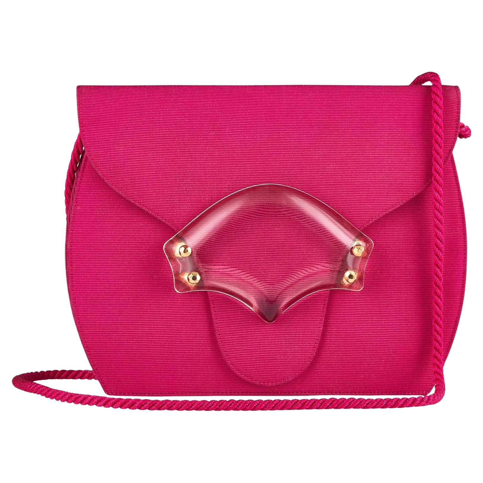 Sac en moire rose avec fermoir en acrylique Renaud Pellegrino des années 1980 en vente