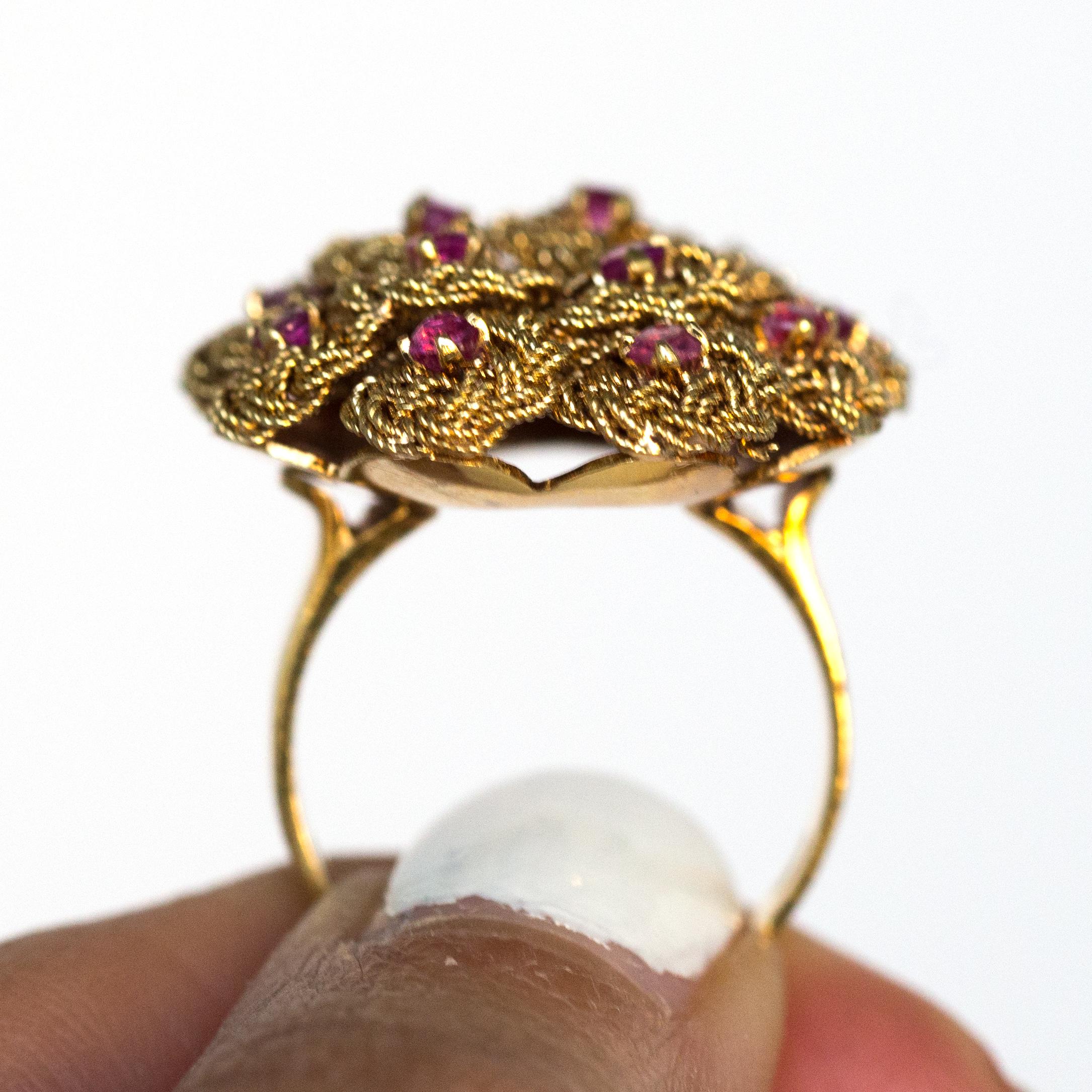 1980s Retro 18 Karat Yellow Gold Ruby Cocktail Ring For Sale at 1stDibs