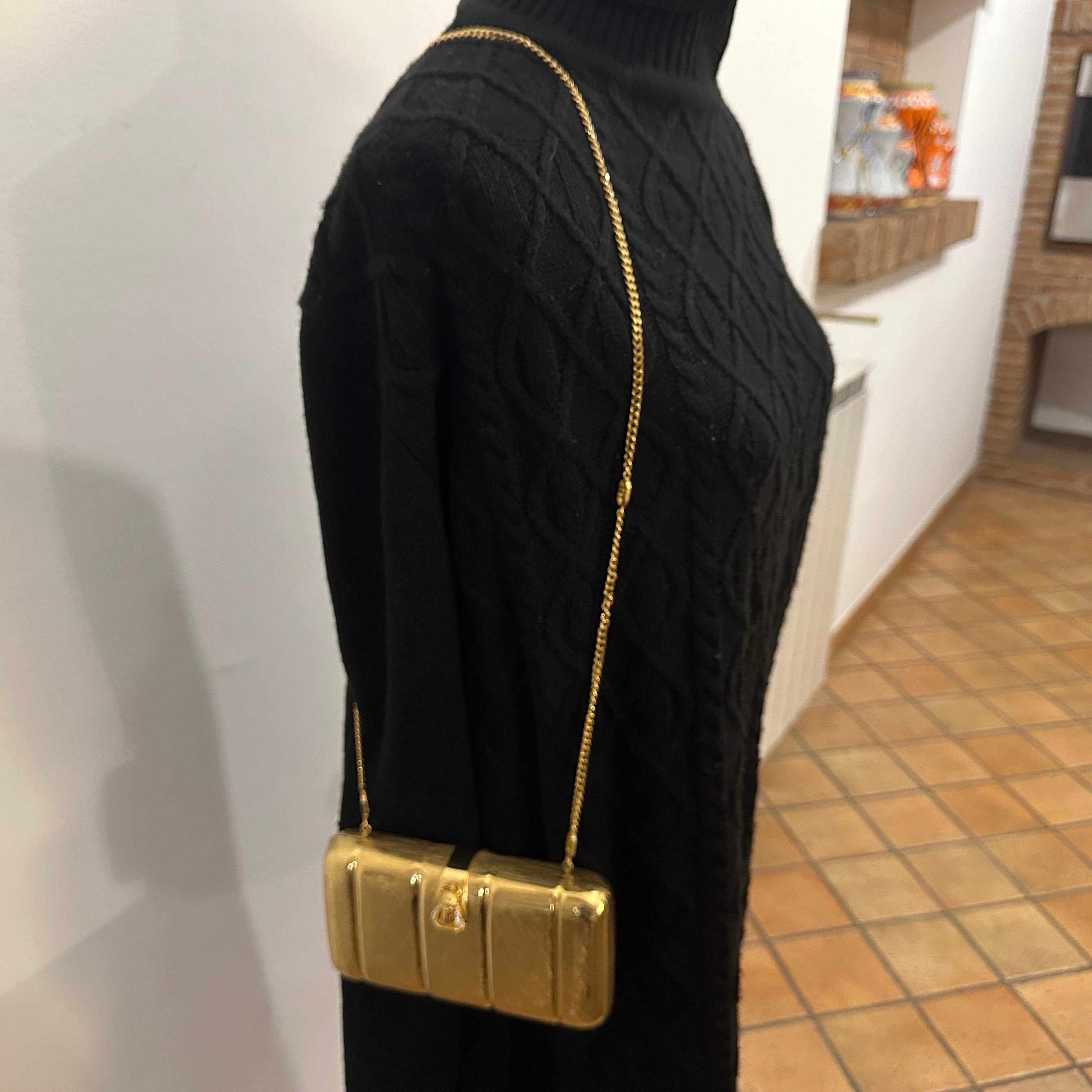 1980s Retro Brass Evening Bag by Scheilan Firenze In Excellent Condition For Sale In Aci Castello, IT