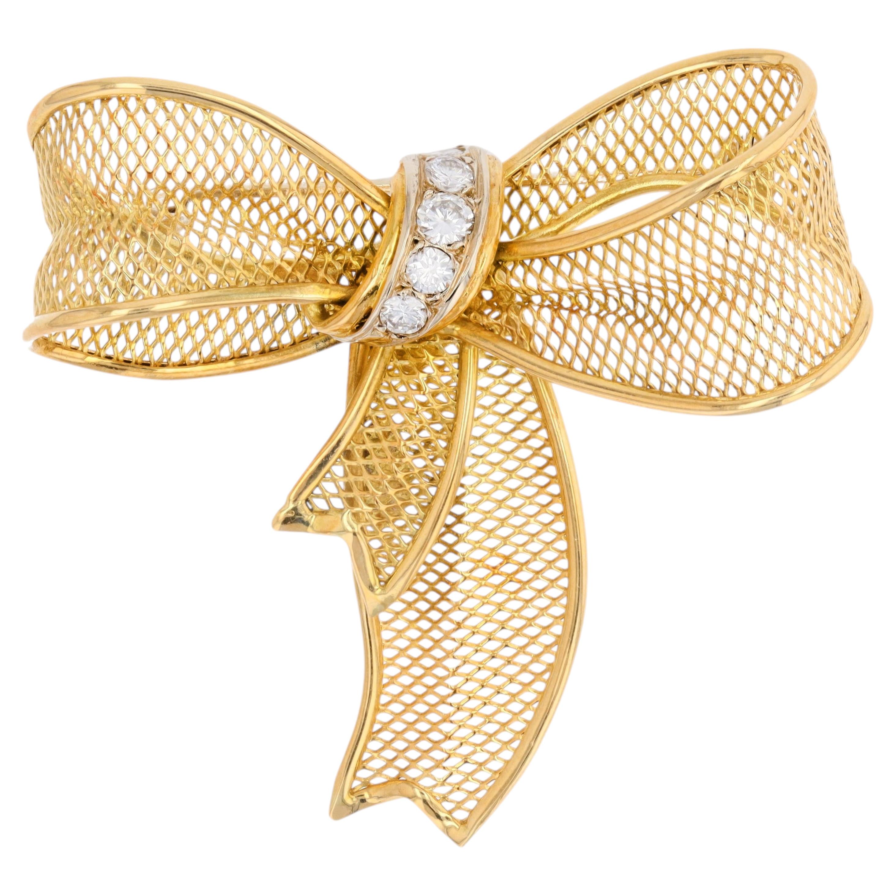 1980s Retro Diamonds 18 Karat Yellow Gold Bow Ribbon Brooch