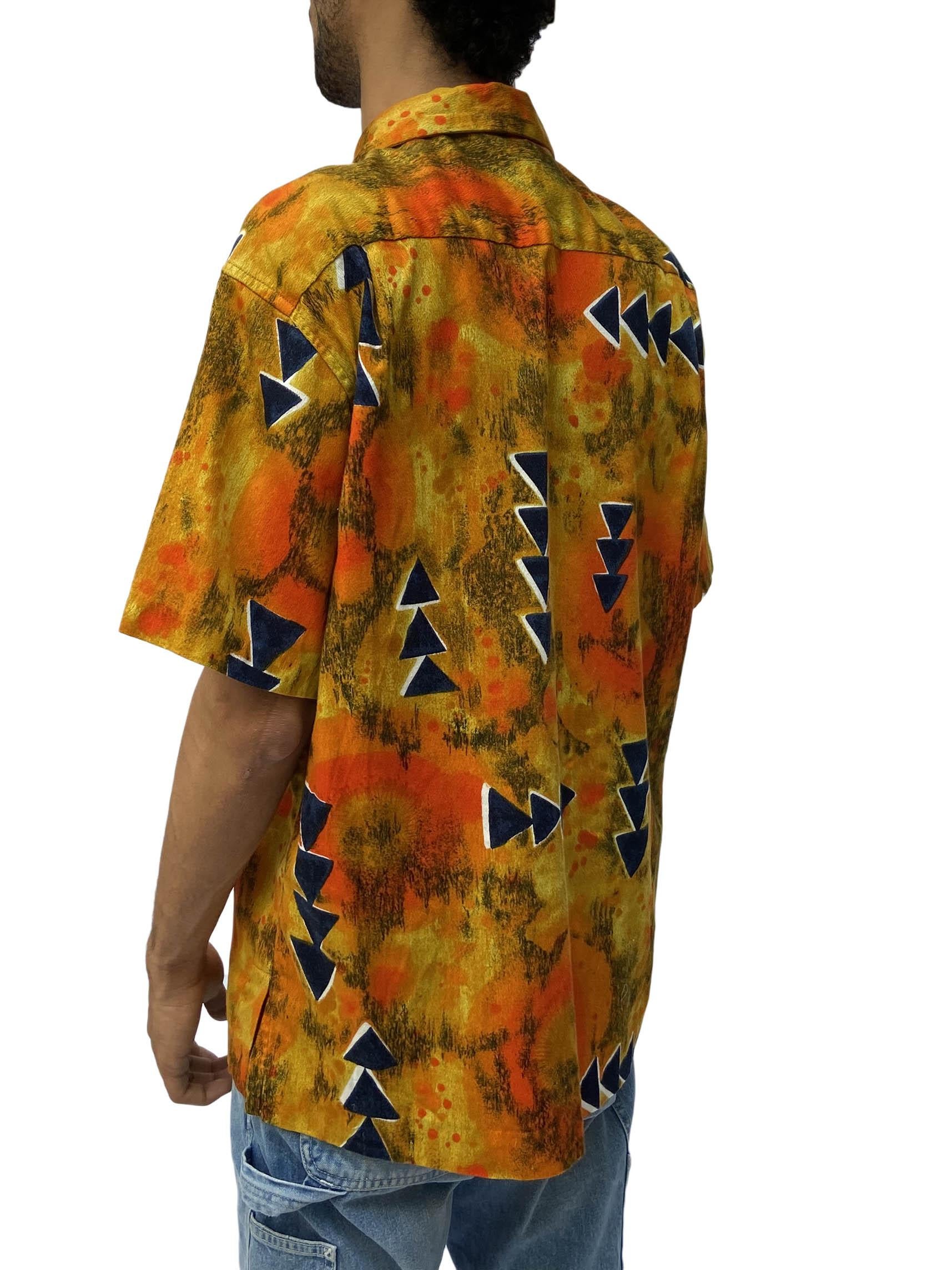 1980S Reyn Spooner Mustard Yellow Tie Dyed Cotton Blue Arrows Hawaiian  Shirt For Sale 1
