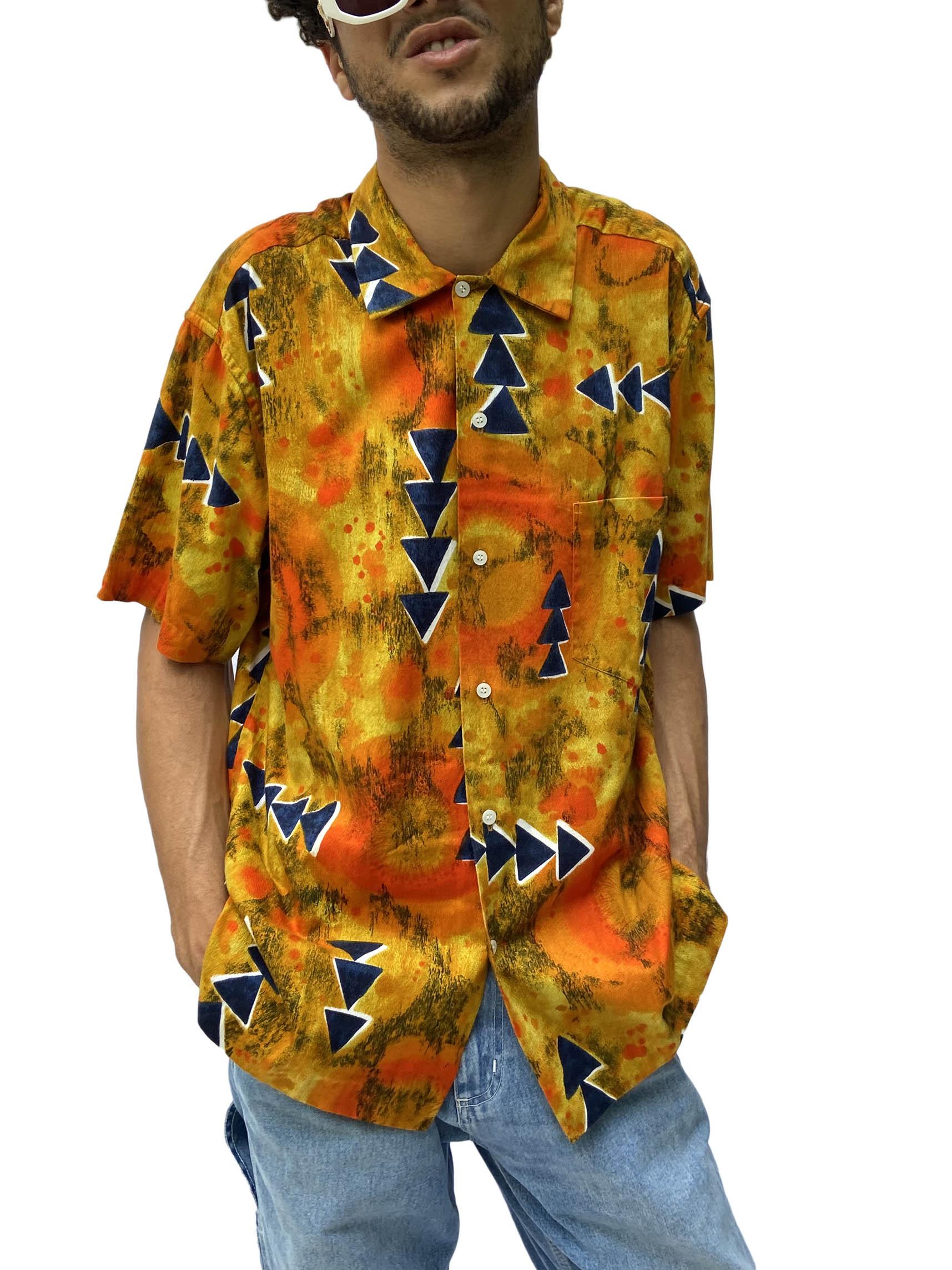1980S Reyn Spooner Mustard Yellow Tie Dyed Cotton Blue Arrows Hawaiian  Shirt For Sale 3
