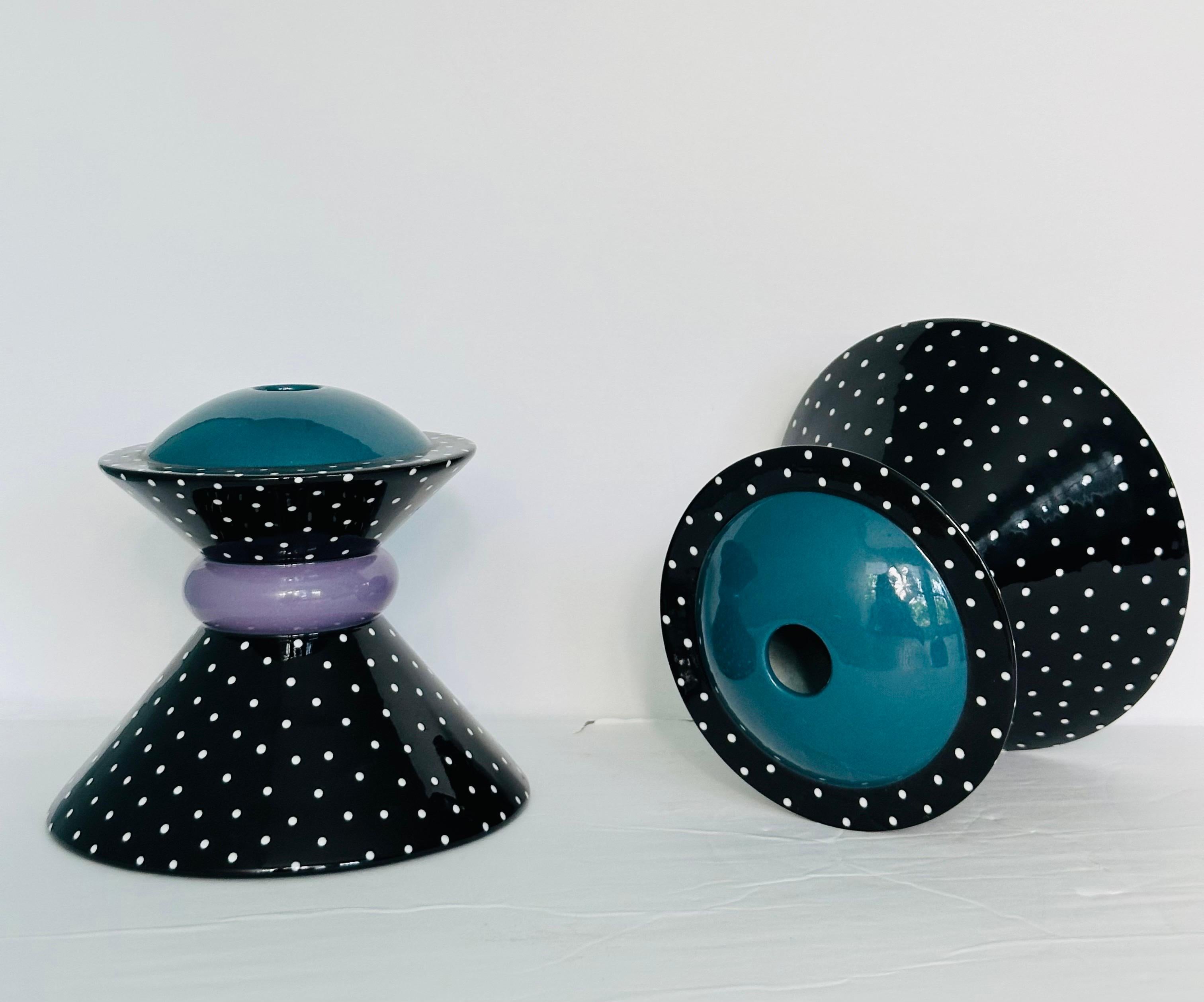 Postmoderno Portacandele a cono geometrico a pois postmoderno di Rita Duval del 1980 - una coppia in vendita