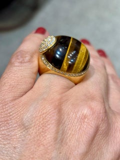 1980s Roberto Coin 18k gold, tiger's eye and diamond cocktail ring