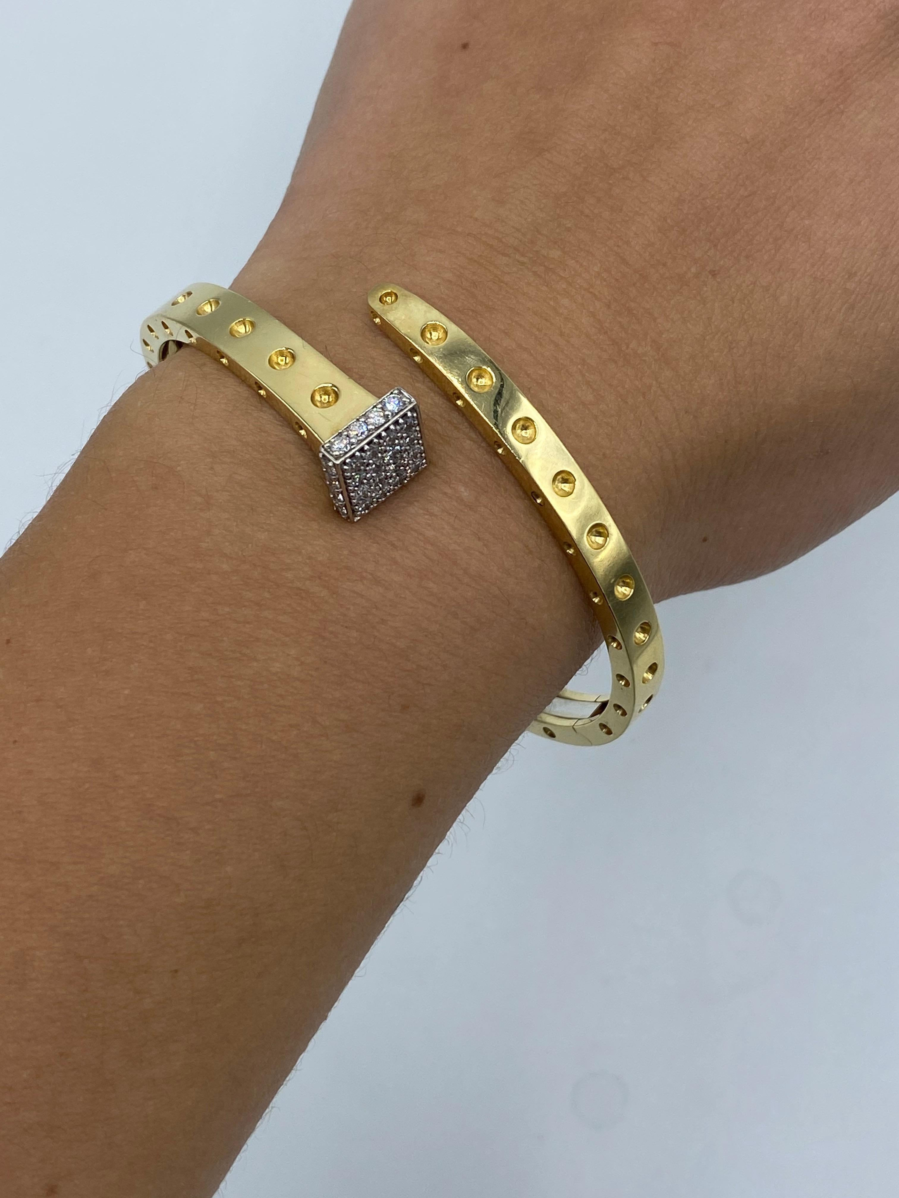 1980's Roberto Coin Yellow Gold and Diamond Nail Bangle Bracelet For Sale 2