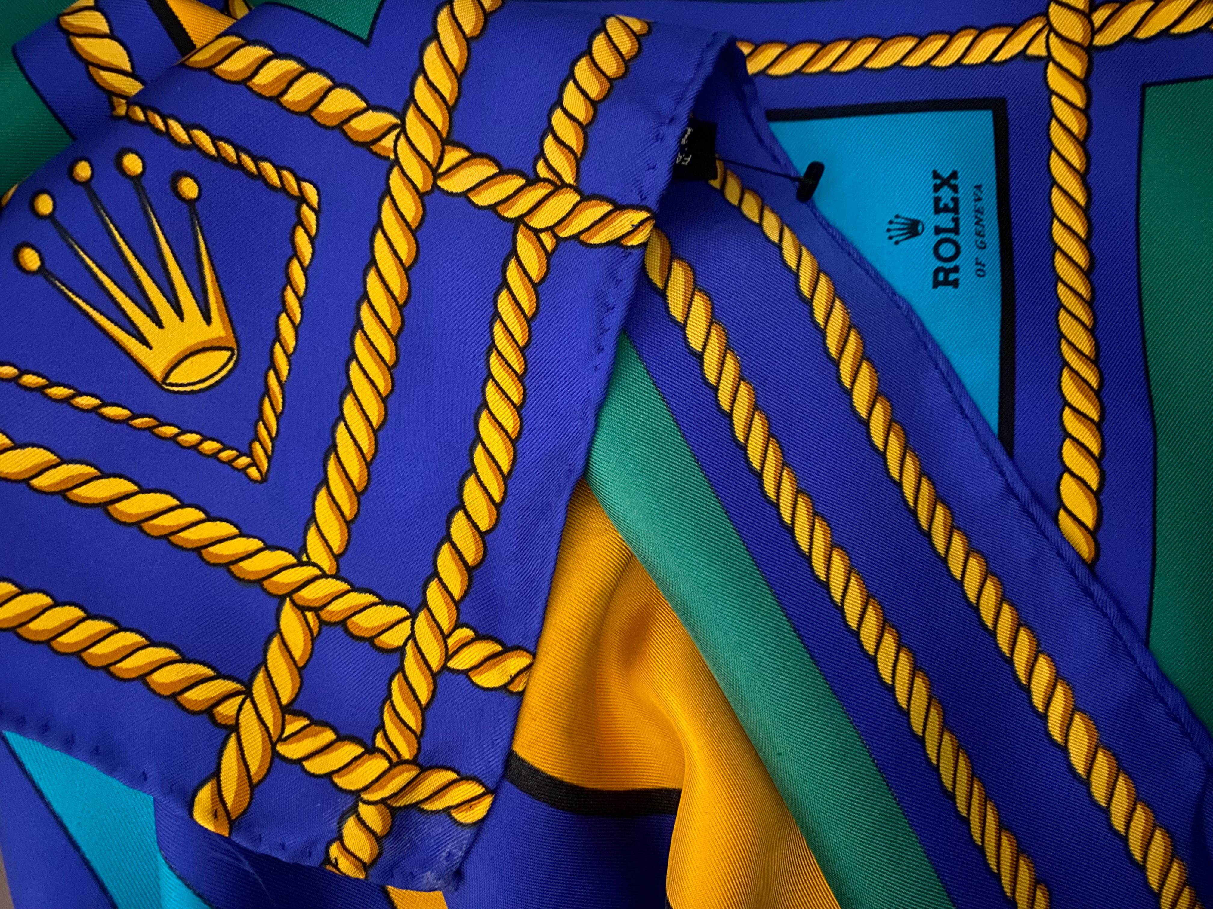 Foulard vintage en soie Rolex des années 1980 Foulard en twill de soie Motifs nautiques et couronne Unisexe en vente
