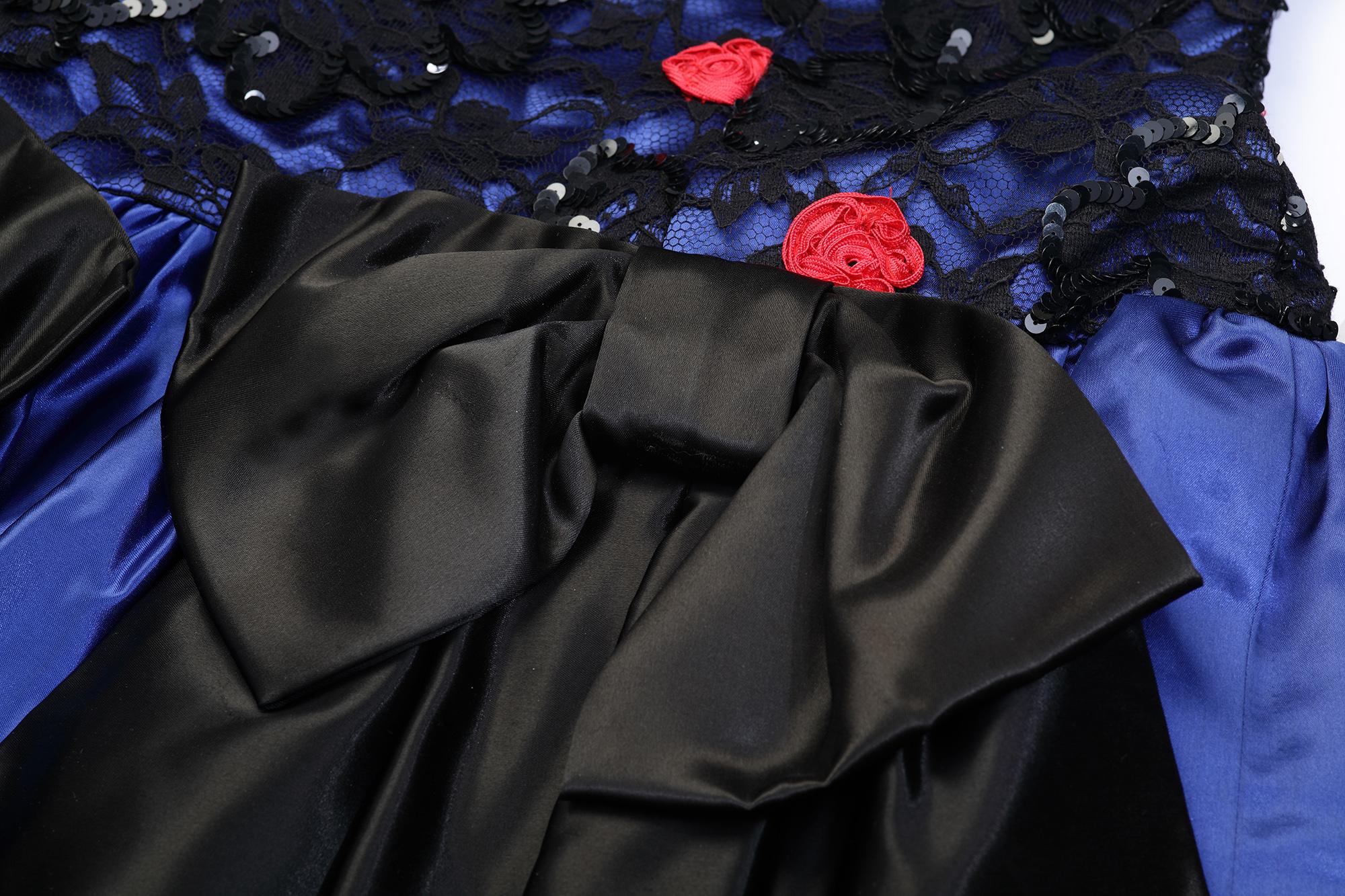 1980s Roots Blue Lace Cocktail Dress With Bow Detail For Sale 1