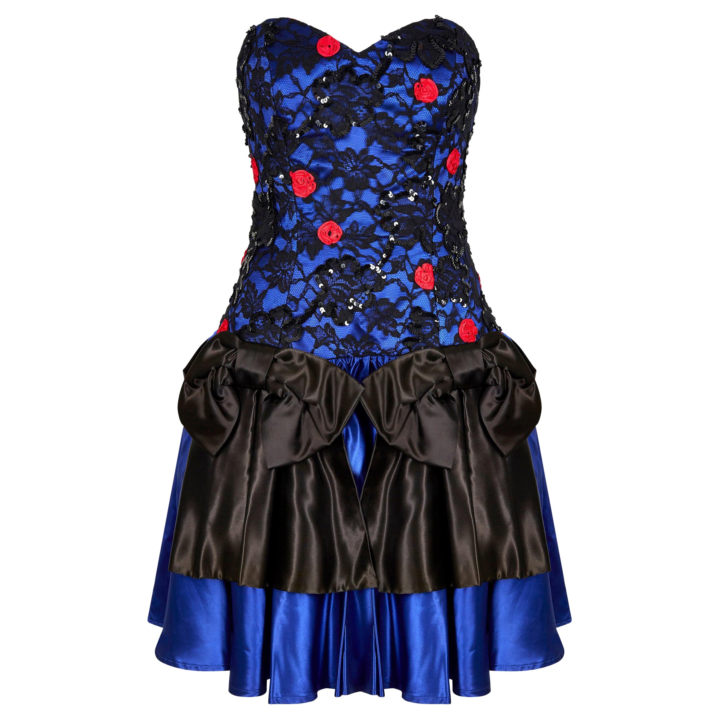 Abito da cocktail in pizzo blu Roots anni '80 con dettaglio a fiocco in vendita