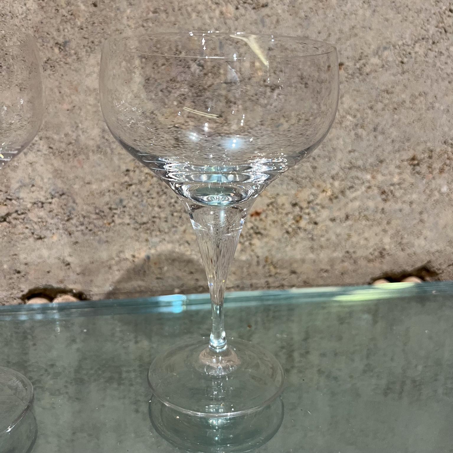 1980s Rosenthal Crystal Champagne Glasses Coupe Bjorn Wiinblad In Good Condition For Sale In Chula Vista, CA