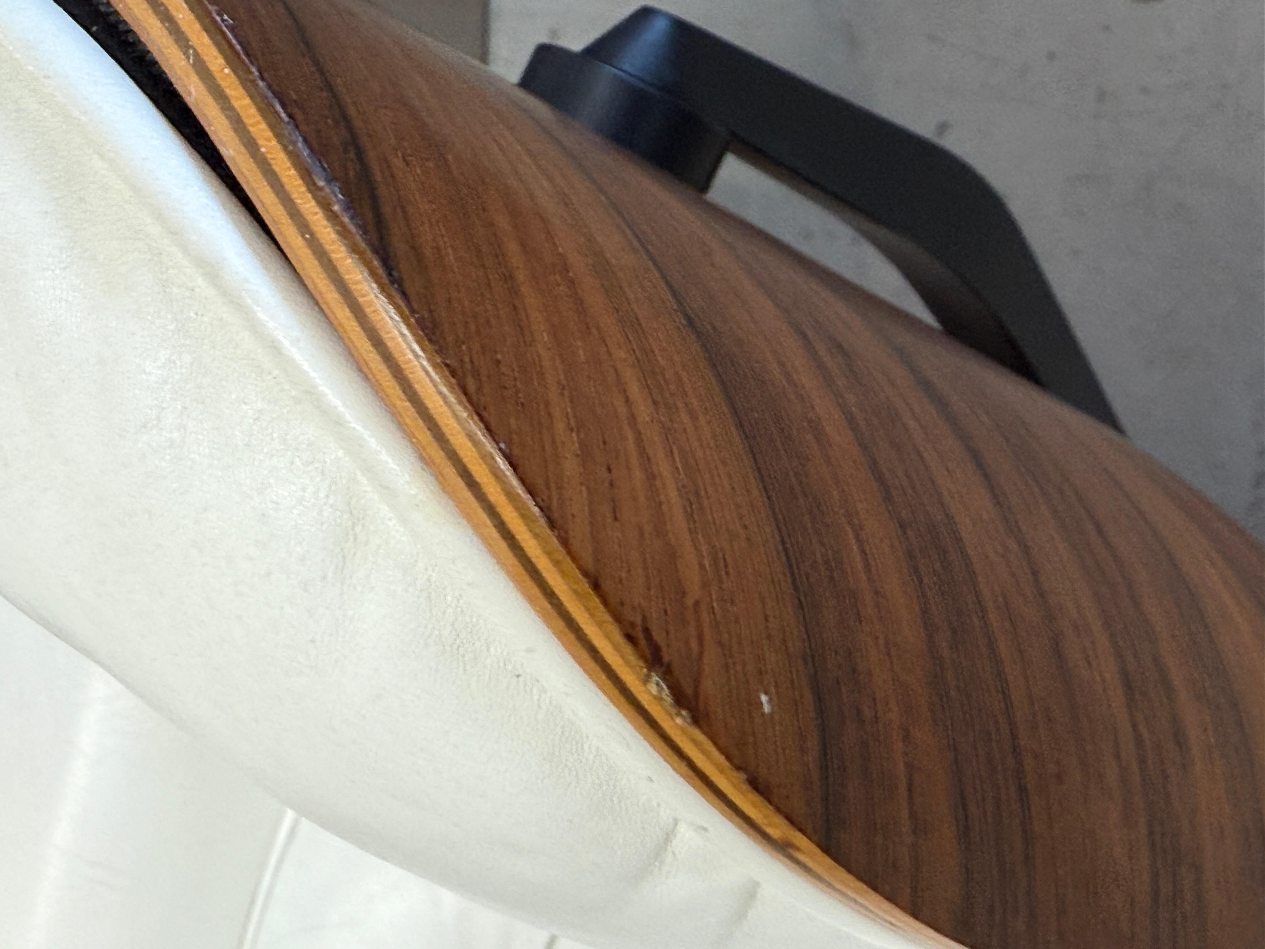 Herman Miller Eames Lounge Chairs aus Palisanderholz und weißem Leder aus den 1980er Jahren im Angebot 12
