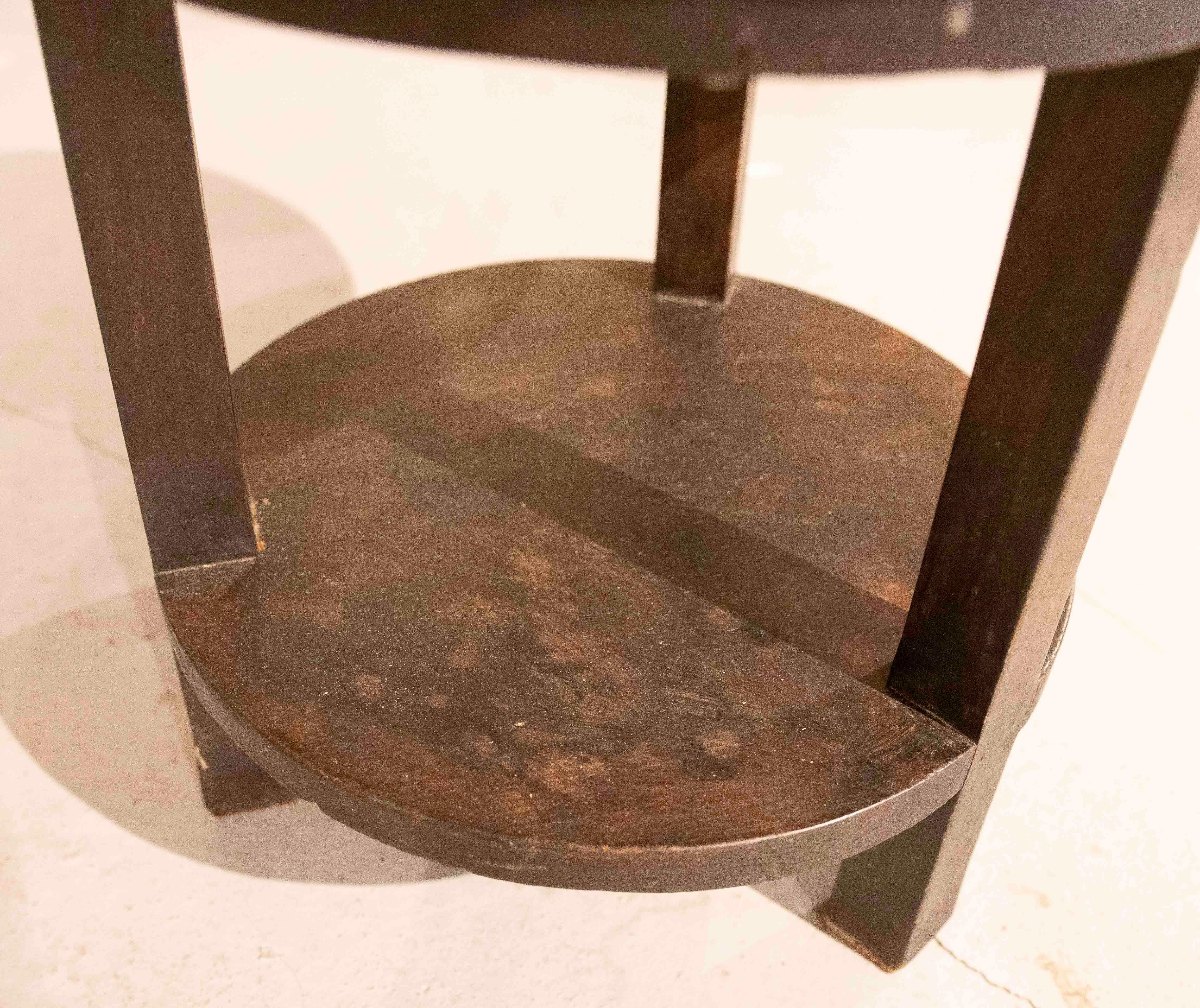 1980er Jahre Runder geschnitzter Holztisch mit geometrischem Design im arabischen Stil im Angebot 4