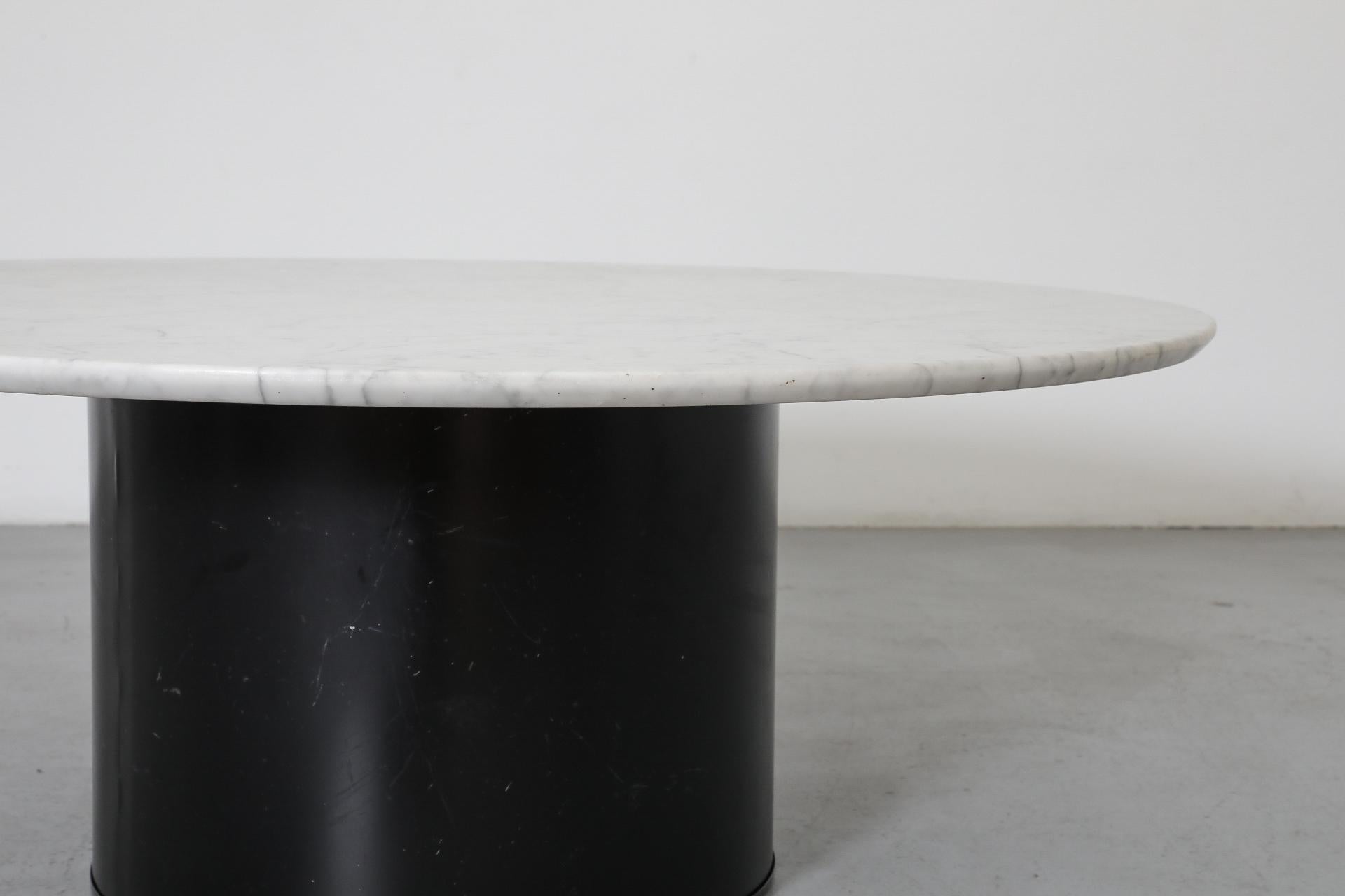 1980s Round Metaform Marble Top Coffee Table with Wide Black Enameled Drum Base For Sale 4