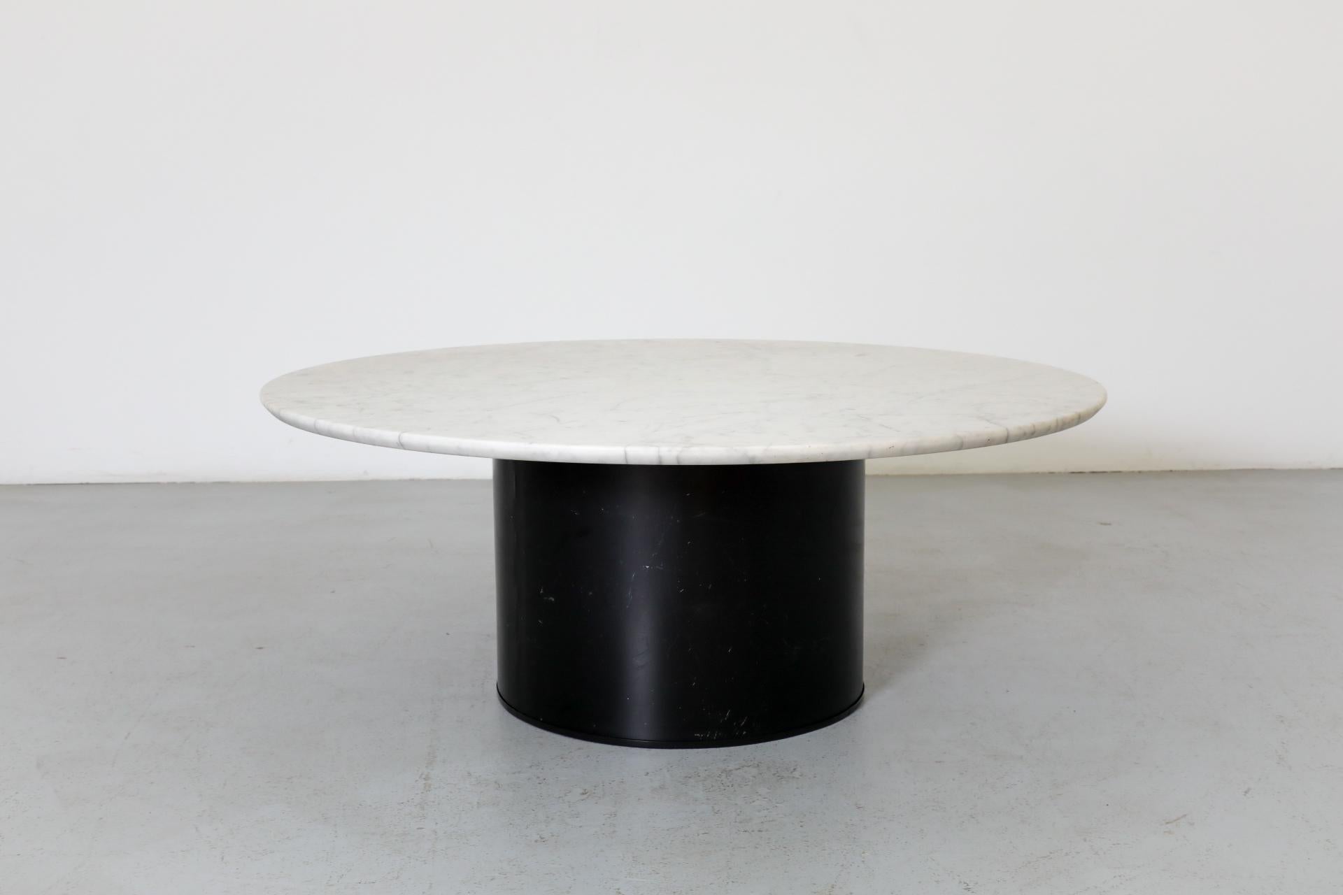 Mid-Century Modern 1980s Round Metaform Marble Top Coffee Table with Wide Black Enameled Drum Base For Sale
