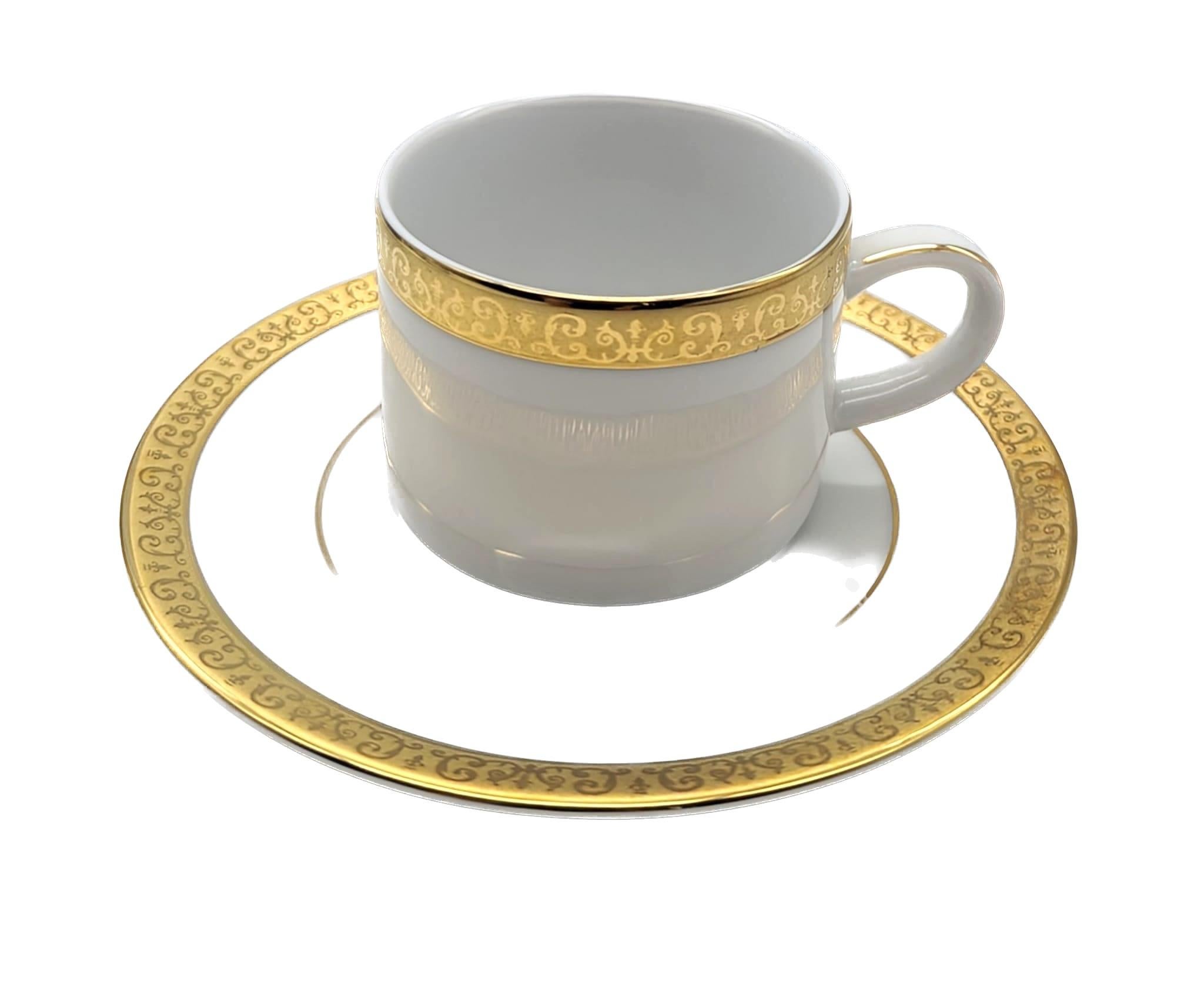 1980er Royal Gallery Gold Buffet Tassen und Untertassen, Satz von 6 (12 Pieces) im Zustand „Gut“ im Angebot in Miami, FL