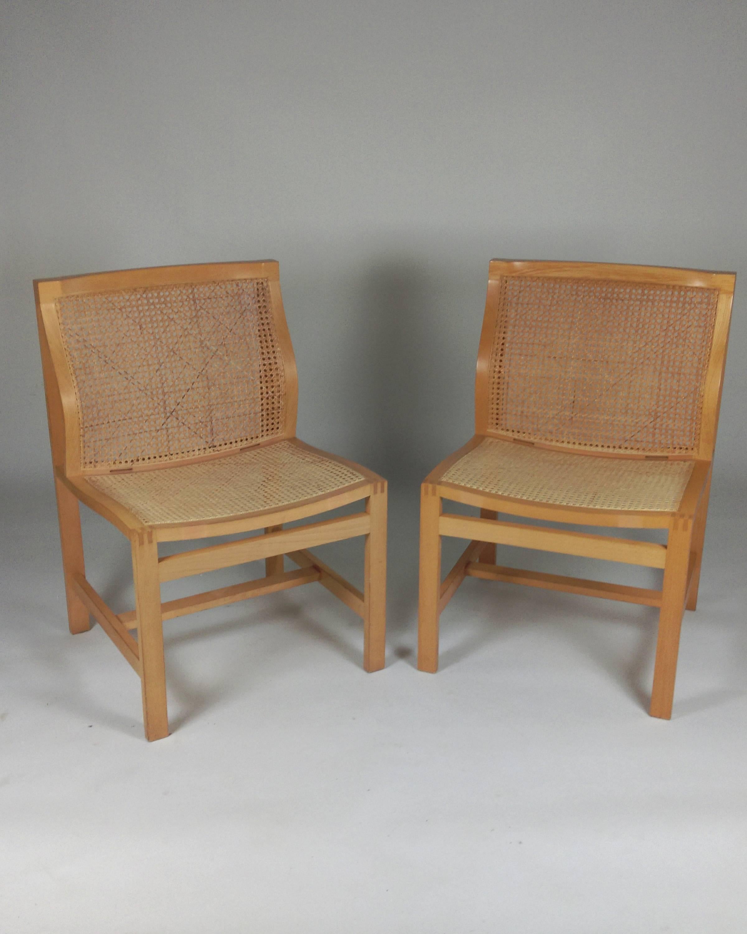 This pair of chairs, model 7511, was designed for Fredericia furniture A/S in 1968 as part of the Classic Kings Furniture series, which has been designed since 1969, named such because the Danish King Frederik IX received some of the models as gift