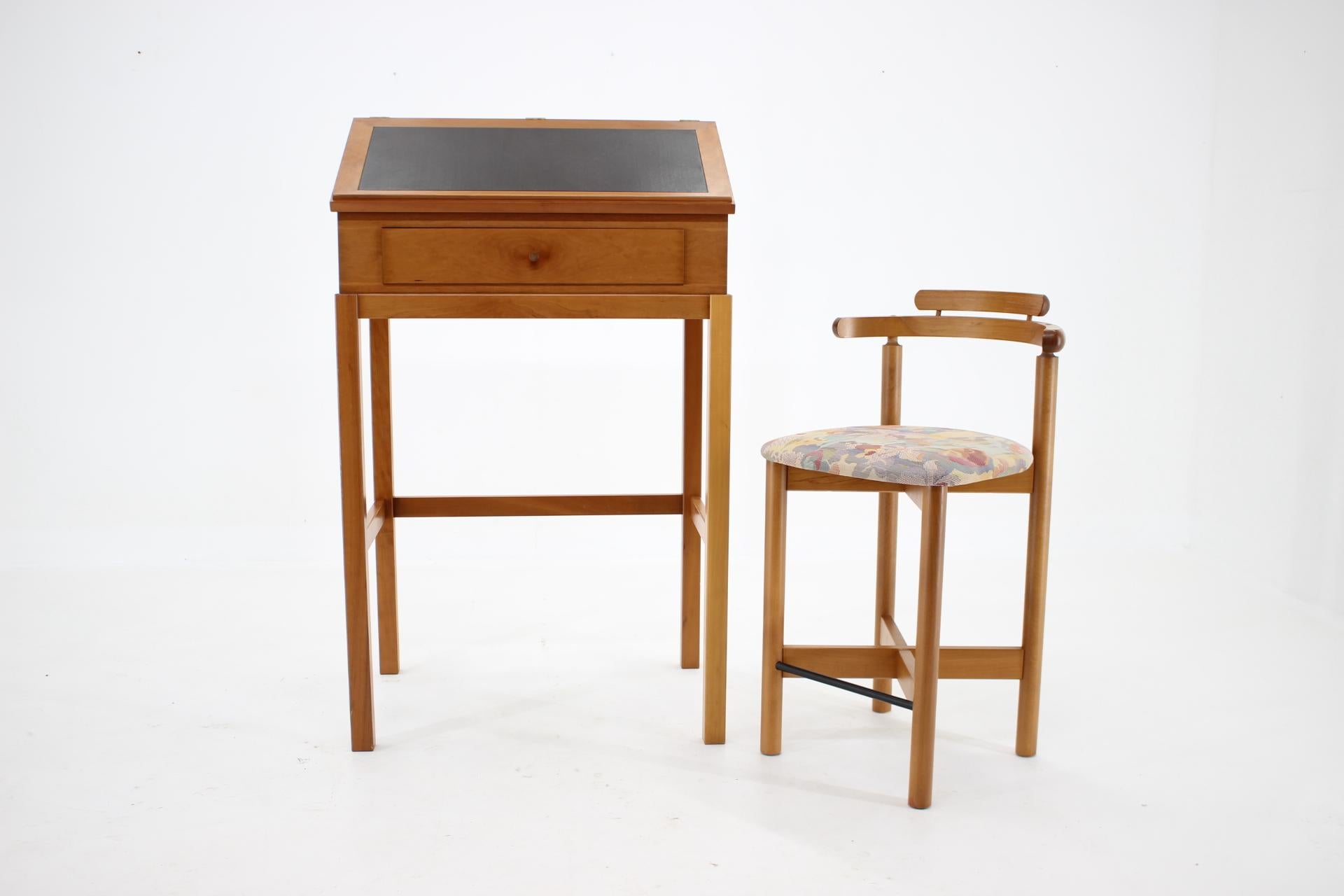 Schreibtisch und Stuhl aus den 1980er Jahren von Rud Thygesen und Johnny Srensen, Dänemark (Dänisch) im Angebot