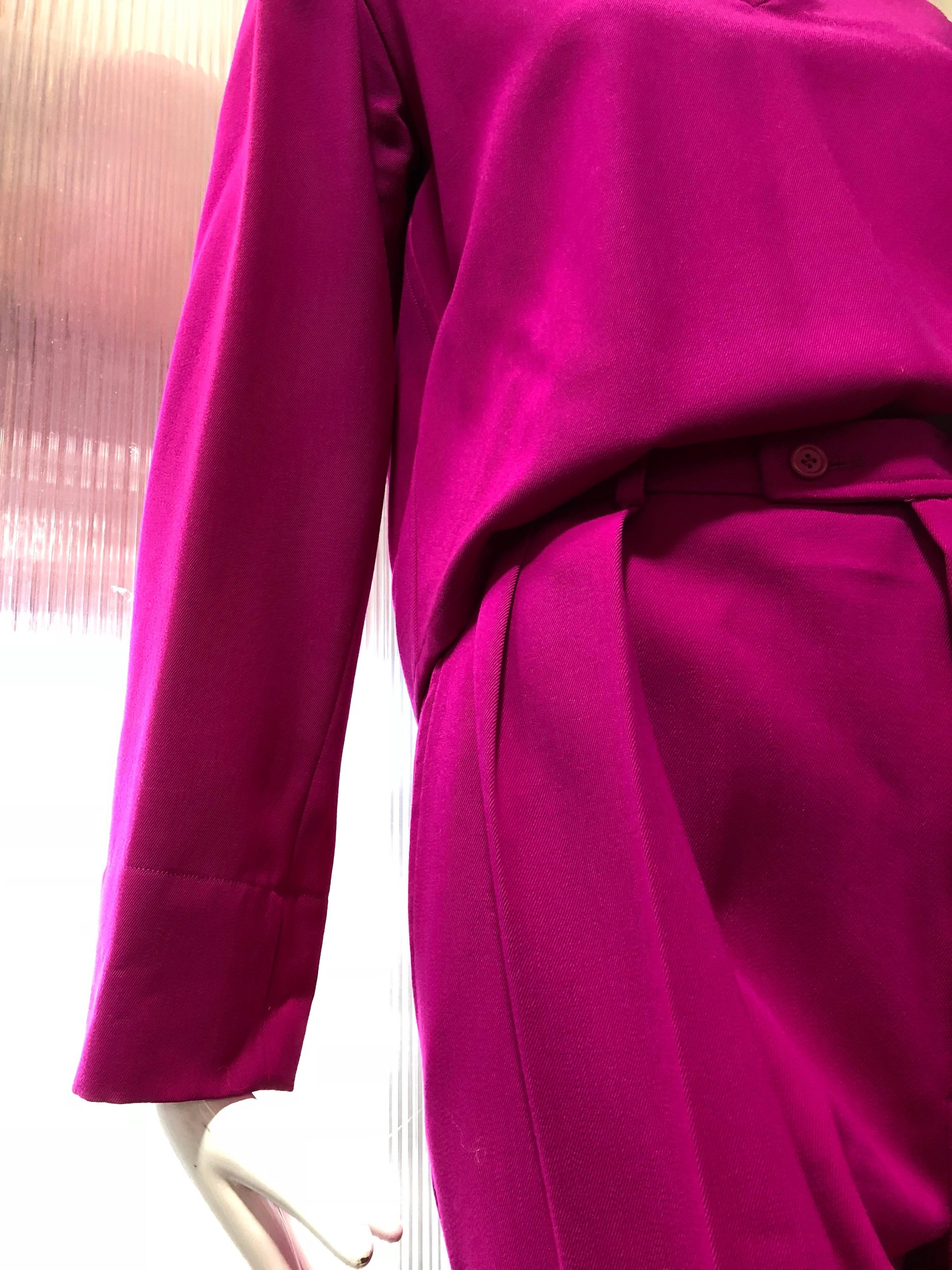 1980er Saint Laurent Hot Pink Frühjahr Gabardine plissierte Hose & Matrosenoberteil im Zustand „Hervorragend“ im Angebot in Gresham, OR