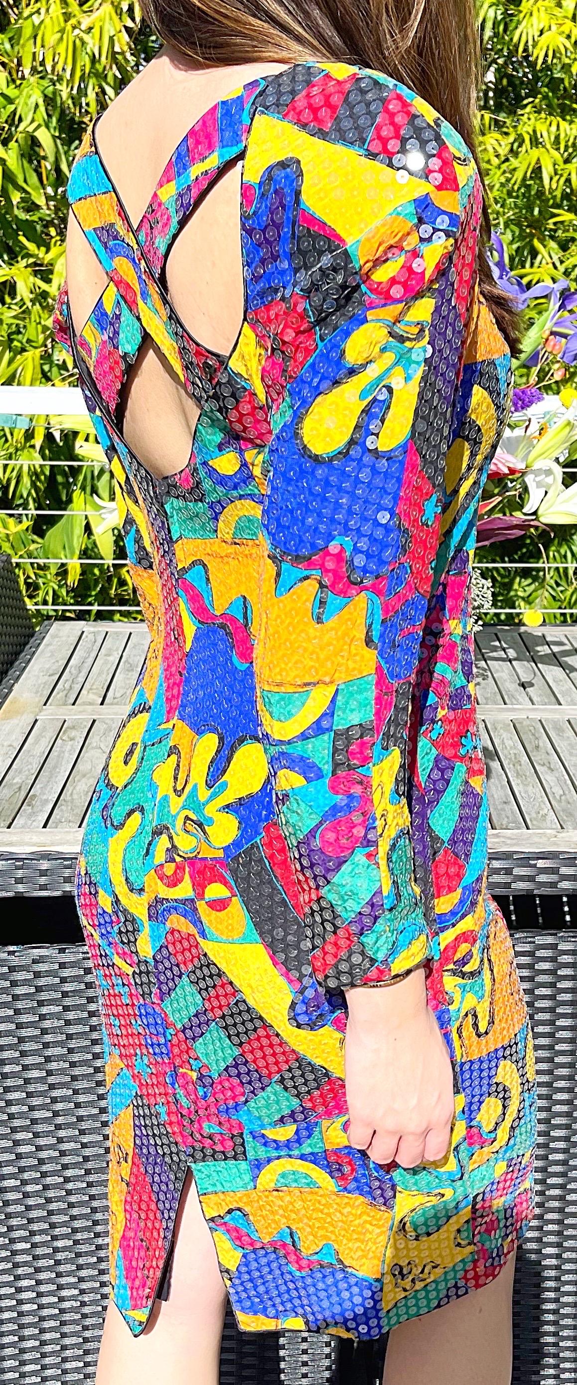 1980s Saks 5th Avenue Size 6 /8 Fully Sequined Colorful Graffiti Print 80s Dress For Sale 10
