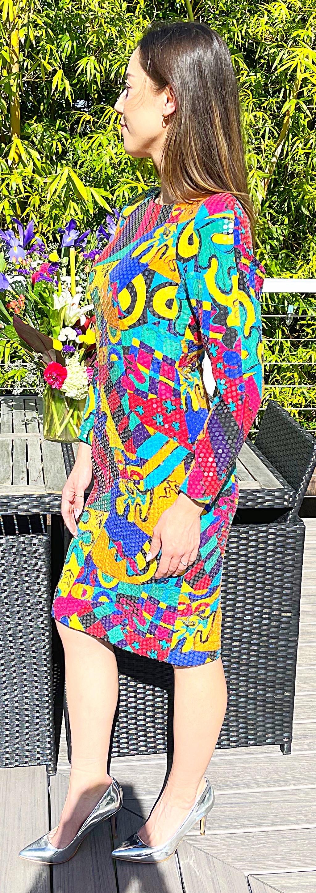 1980s Saks 5th Avenue Size 6 /8 Fully Sequined Colorful Graffiti Print 80s Dress For Sale 14
